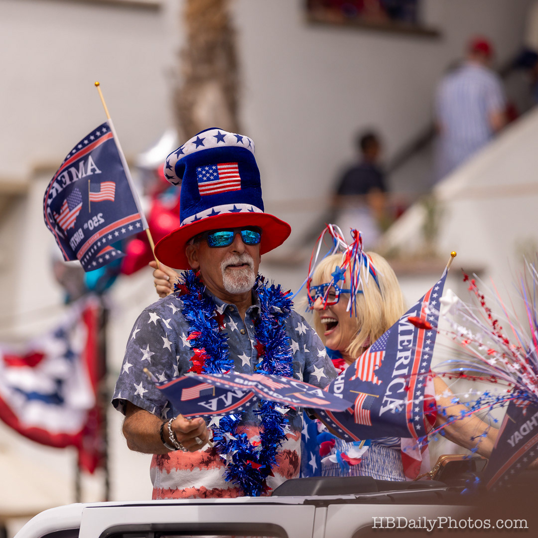 00165-image-2026-4th-of-july-downtown-huntington-beach-patriotic
