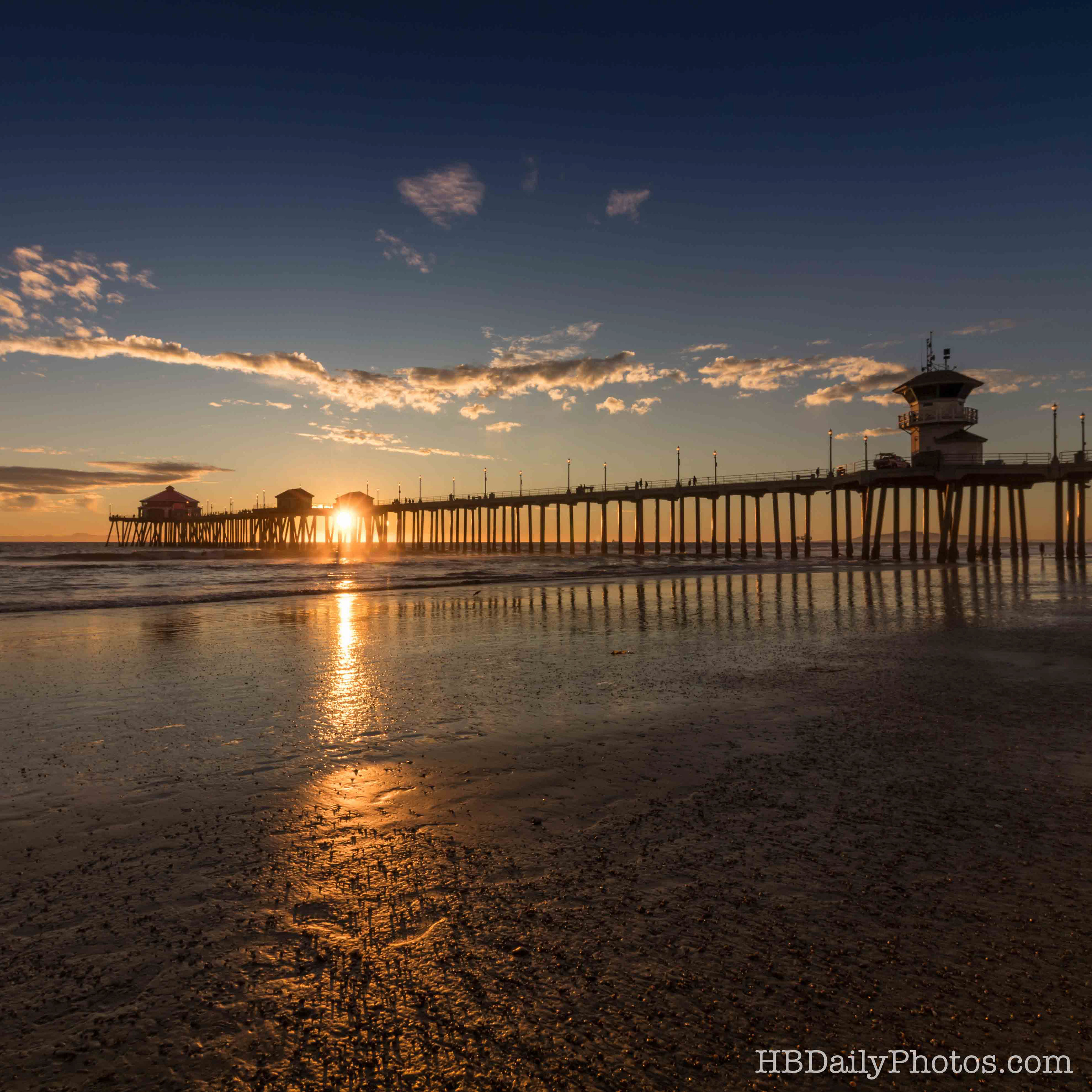 image-00043-huntington-beach-pier-sunset