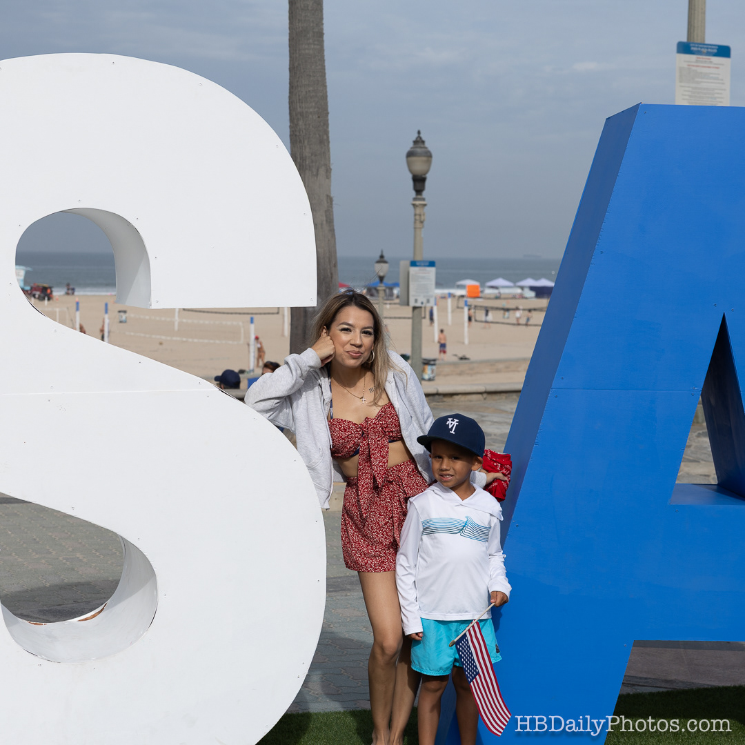 00163-image-2026-4th-of-july-downtown-huntington-beach-patriotic