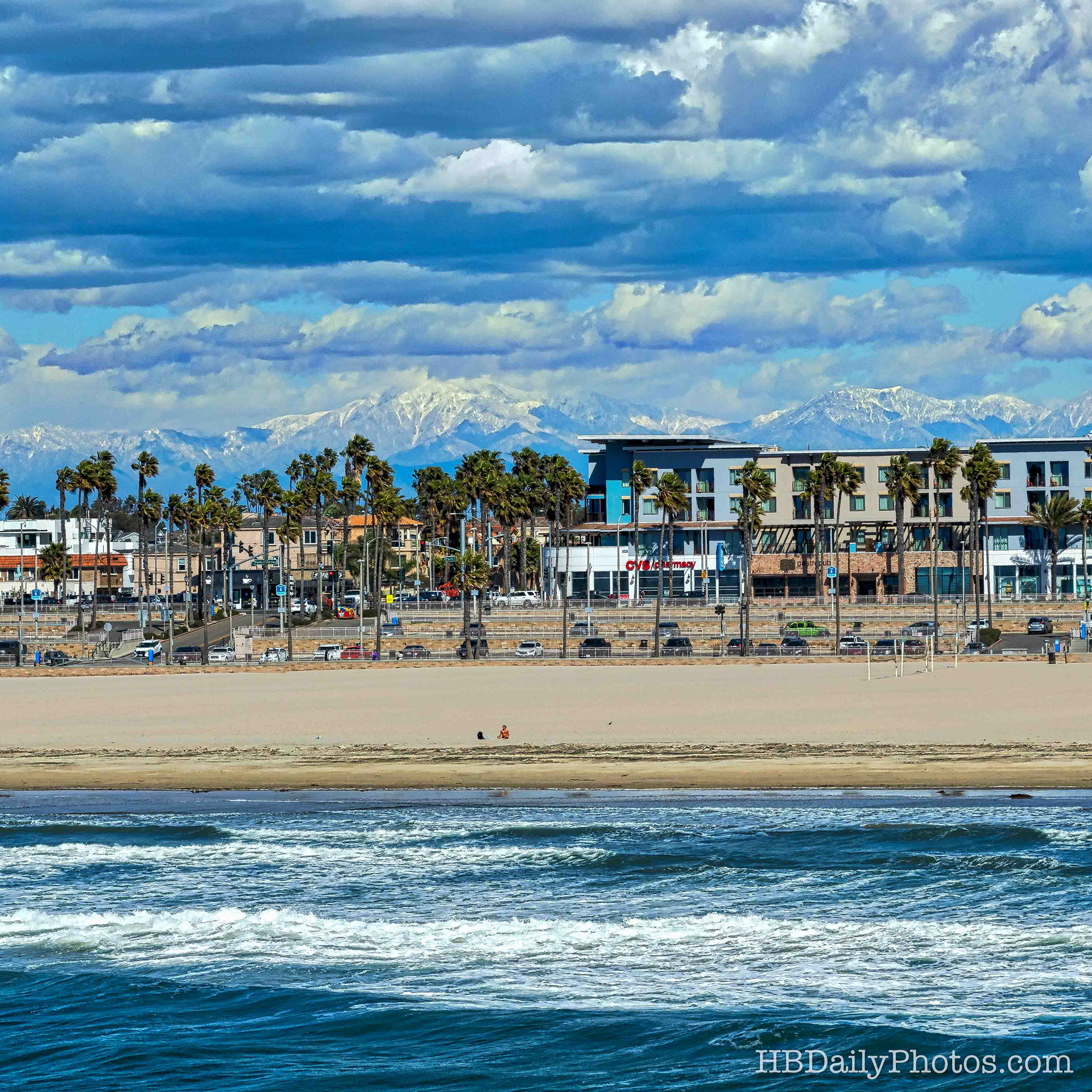 image-00027-dramatic-clouds-huntington-beach-visibility
