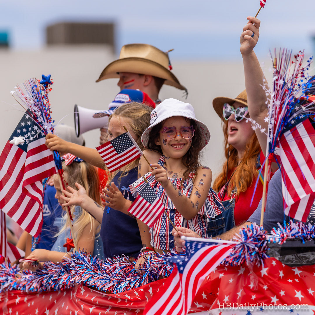 00170-image-2026-4th-of-july-downtown-huntington-beach-patriotic