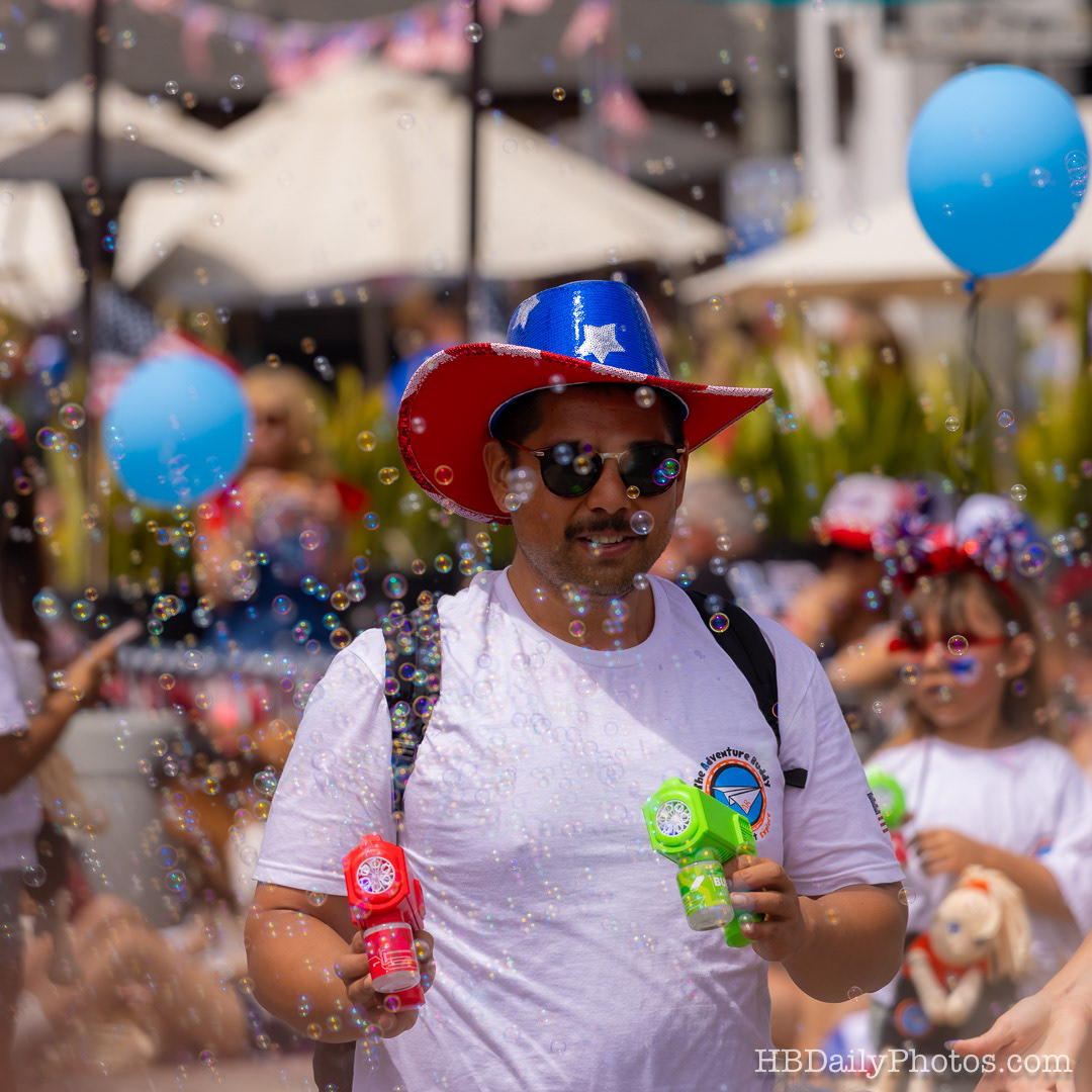 00166-image-2026-4th-of-july-downtown-huntington-beach-patriotic