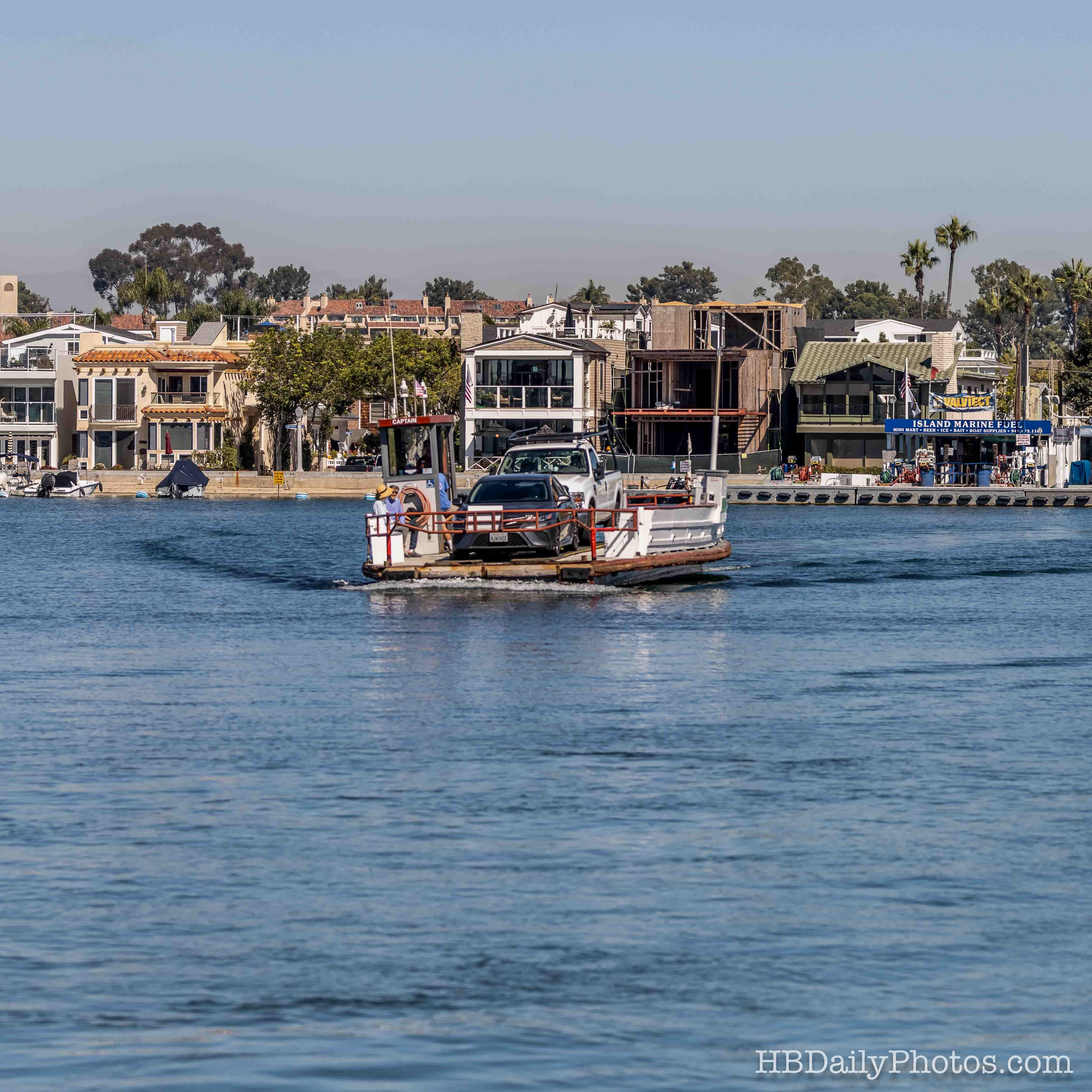 image-00019-balboa-island-ferry