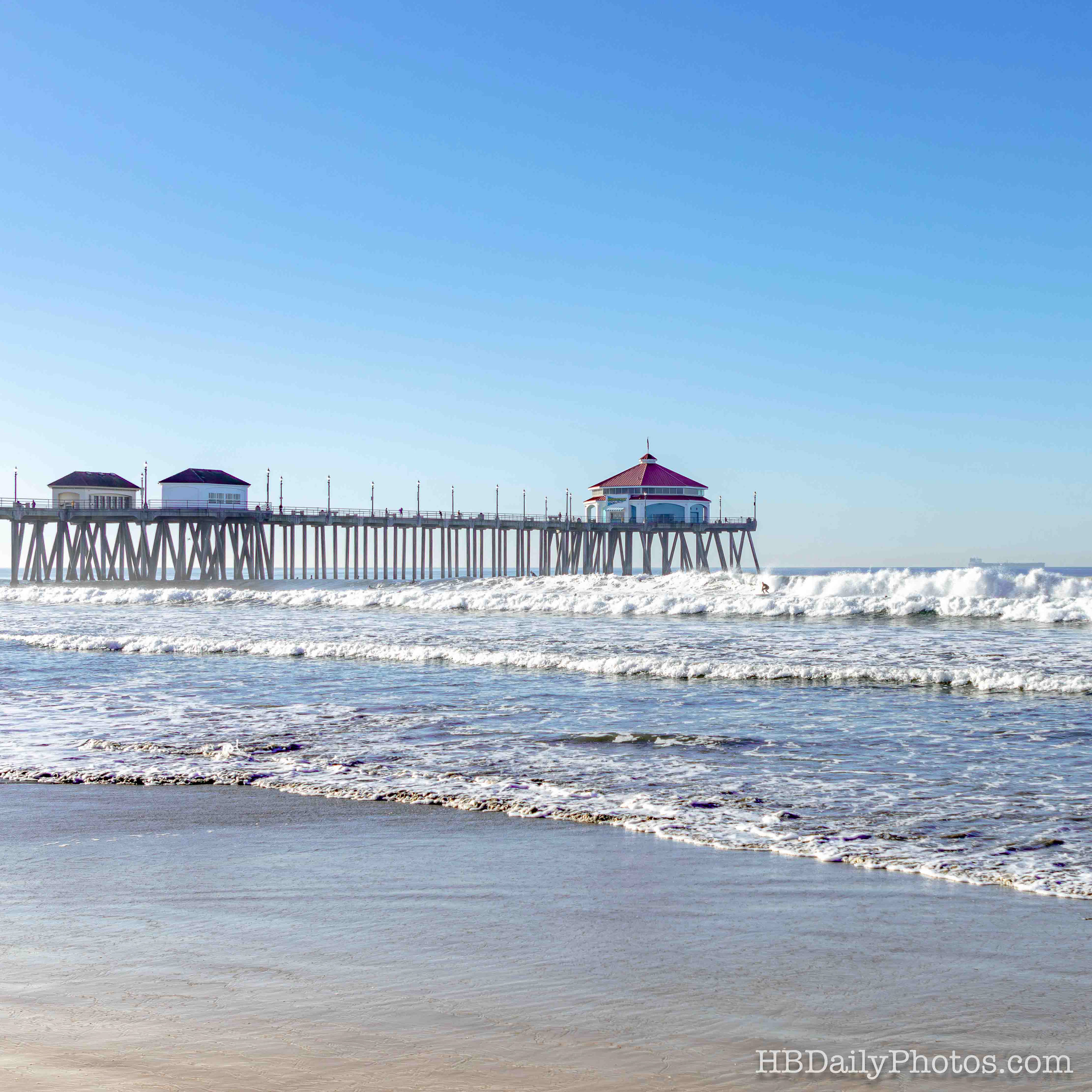 image-00053-pacific-ocean-surfing-surf-city-pier