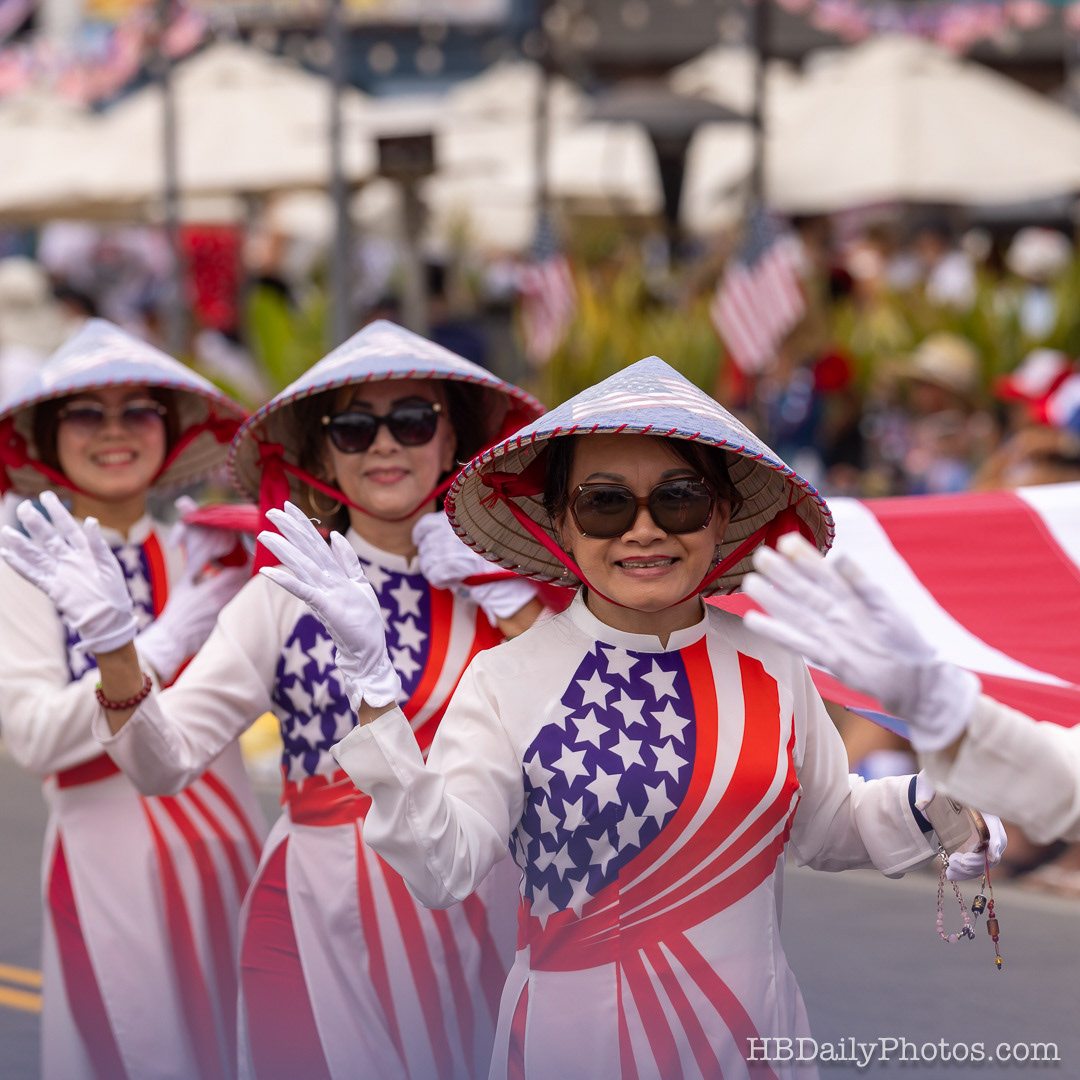 00169-image-2026-4th-of-july-downtown-huntington-beach-patriotic