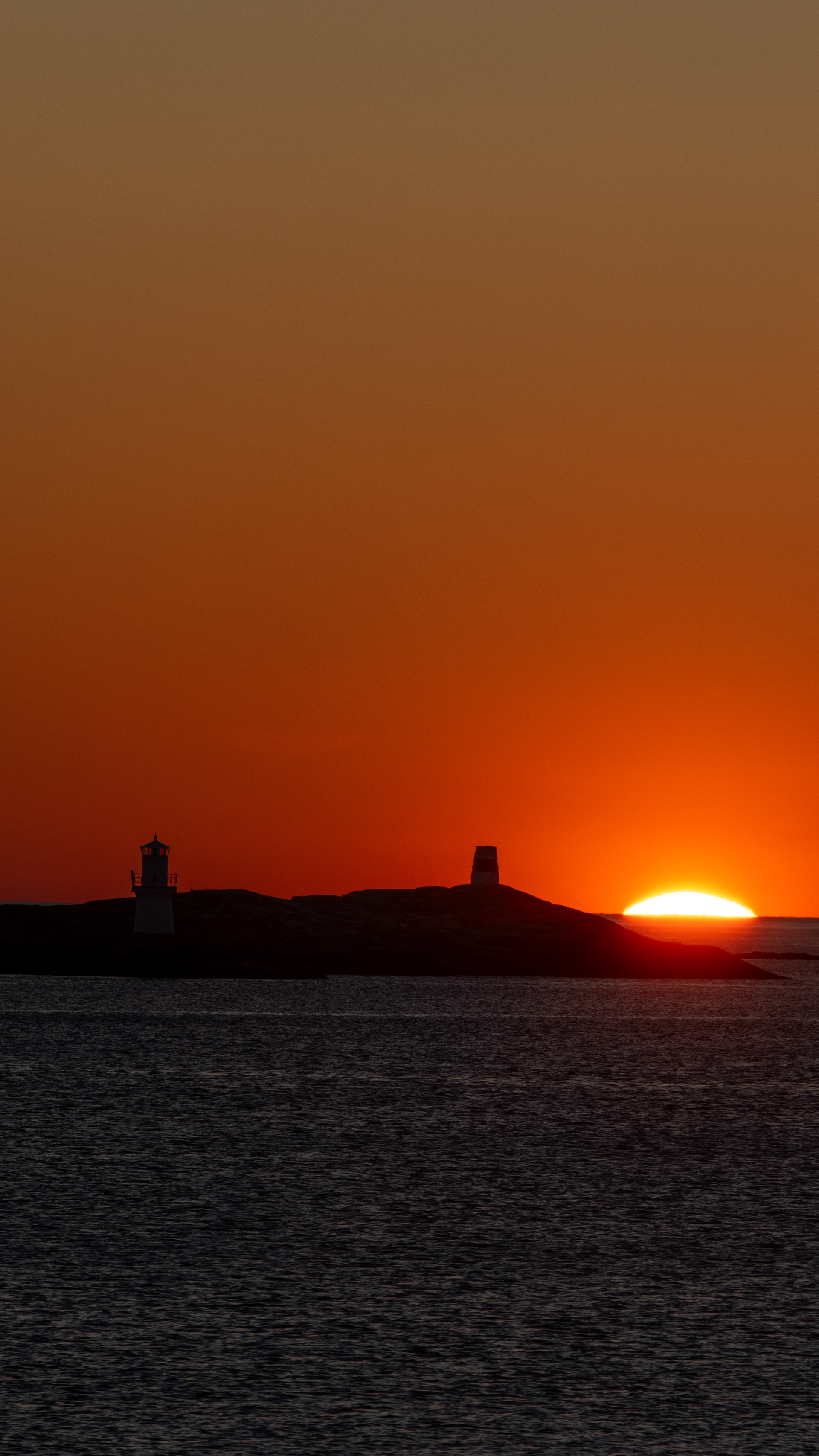 Sunset, next to Eggskär, at Klädesholmen
