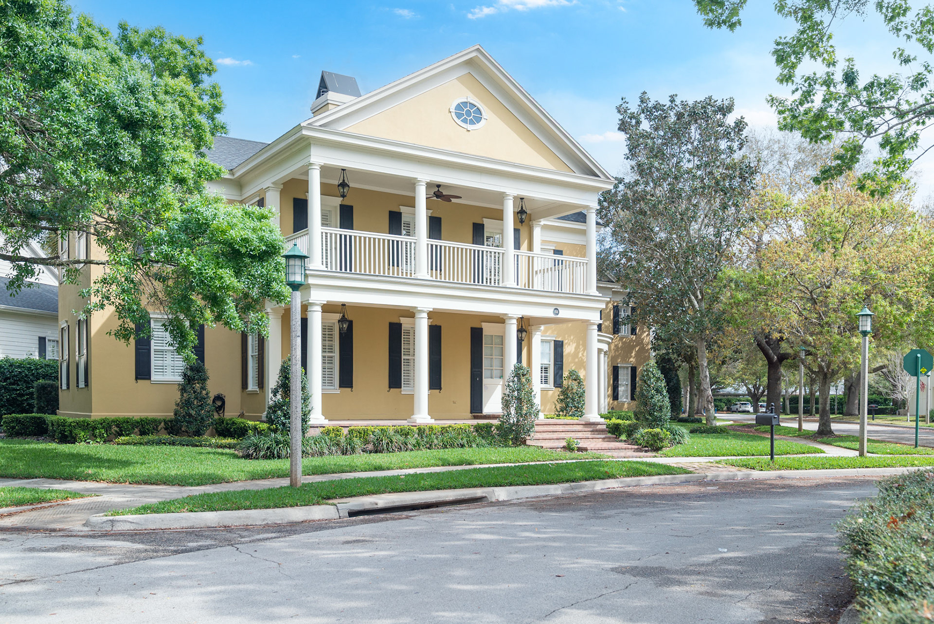 404 Greenbrier Ave