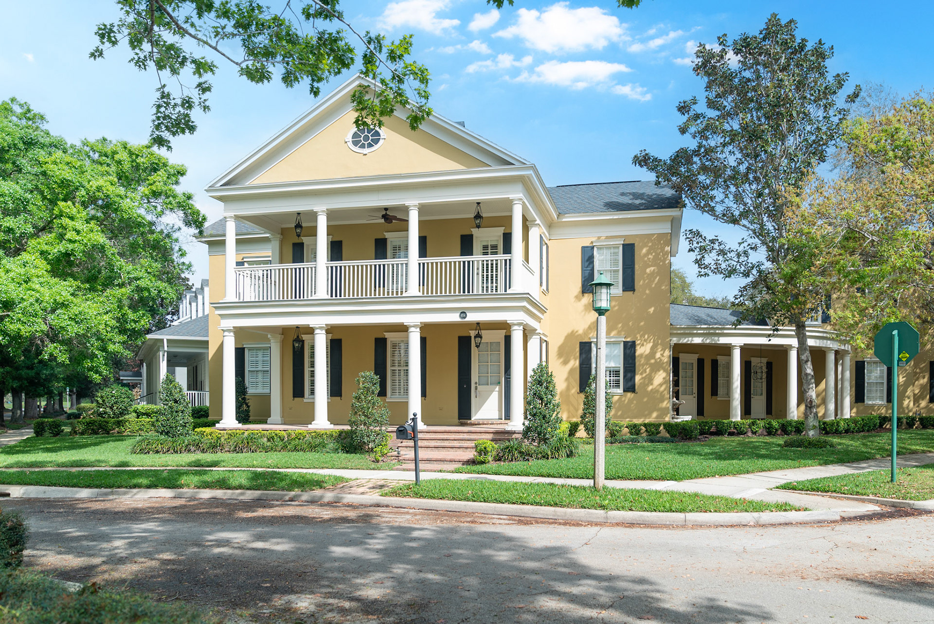 404 Greenbrier Ave