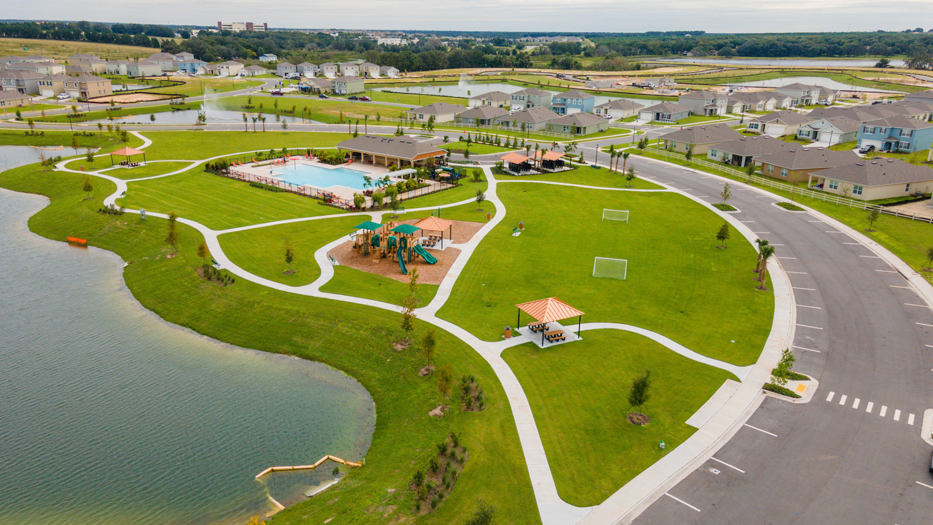 Charles Cove, Davenport