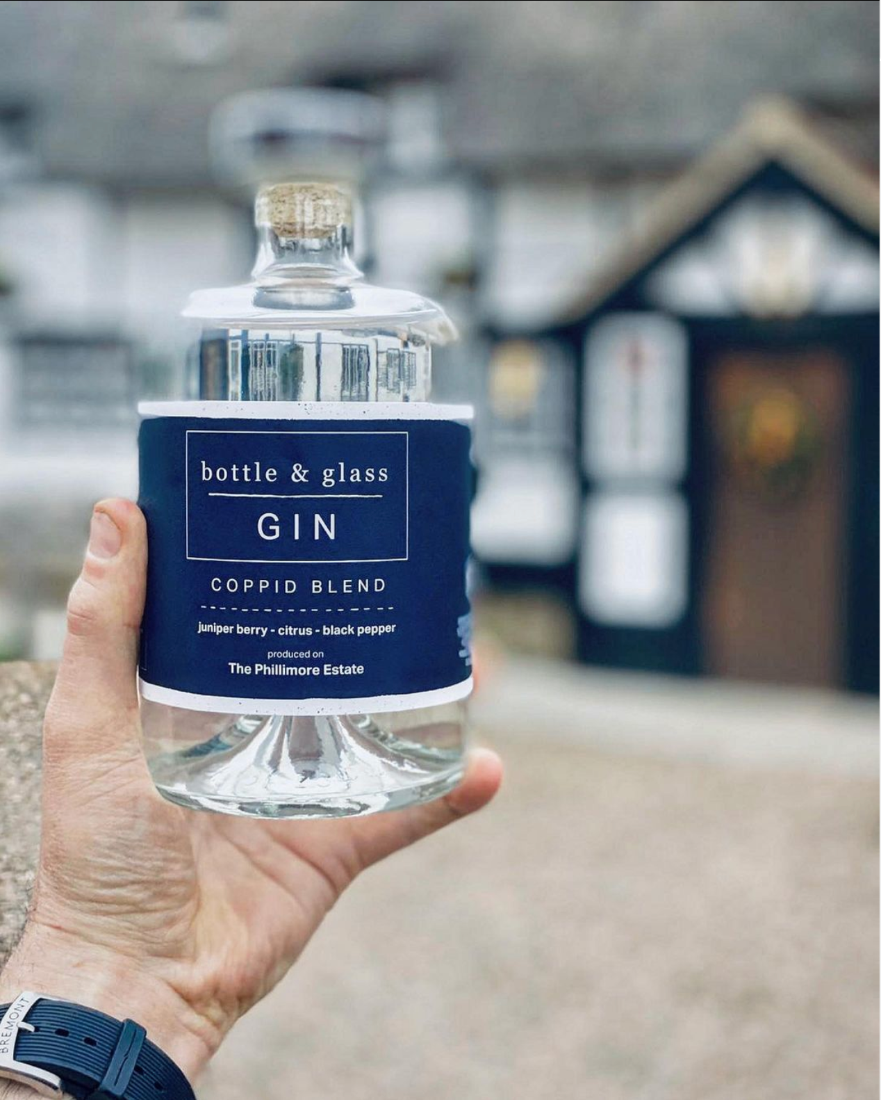 Gin bottle lable