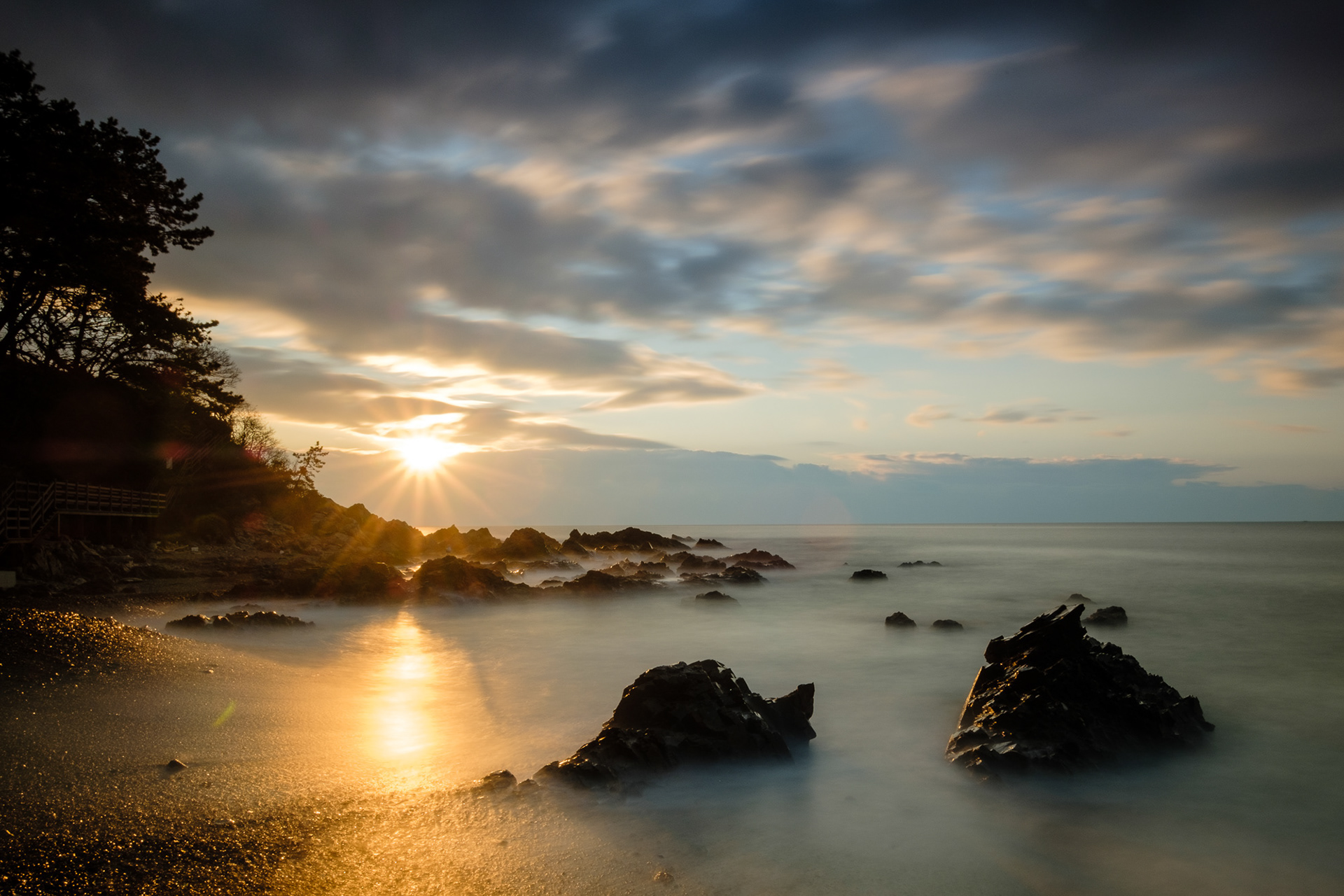 Sunrise At Pebble Beach, Tongyeong