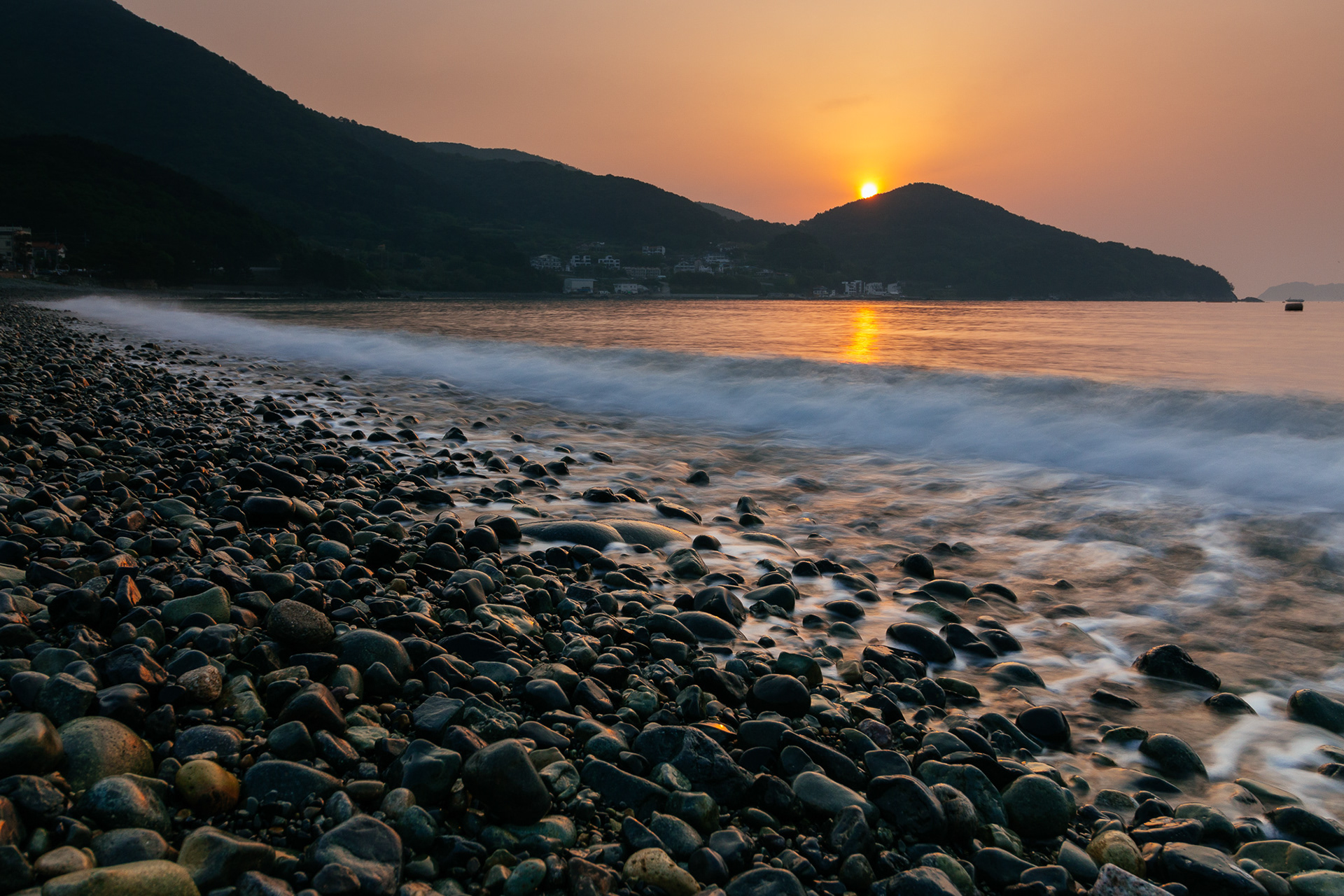 Early Morning Calm, Tongyeong