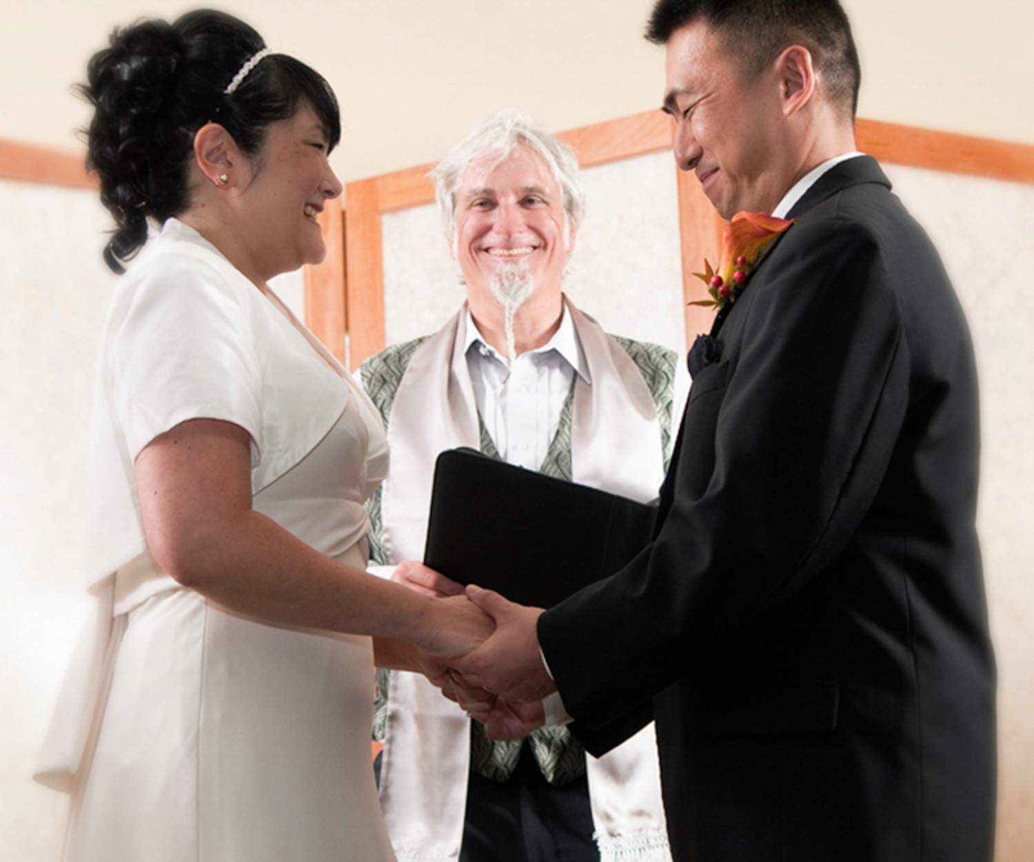 Wedding ceremony in Seattle Washington