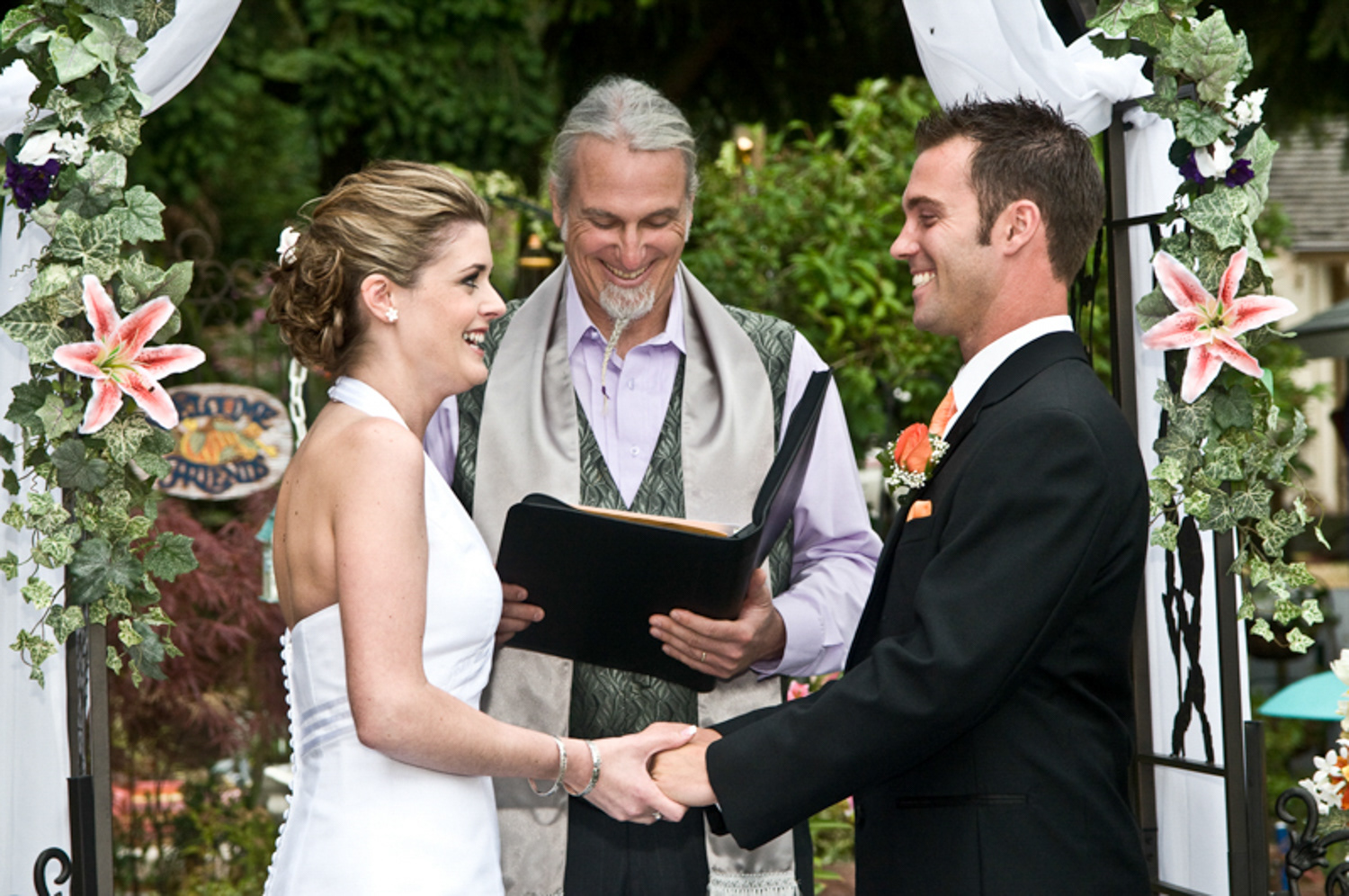 Wedding ceremony in Seattle Washington
