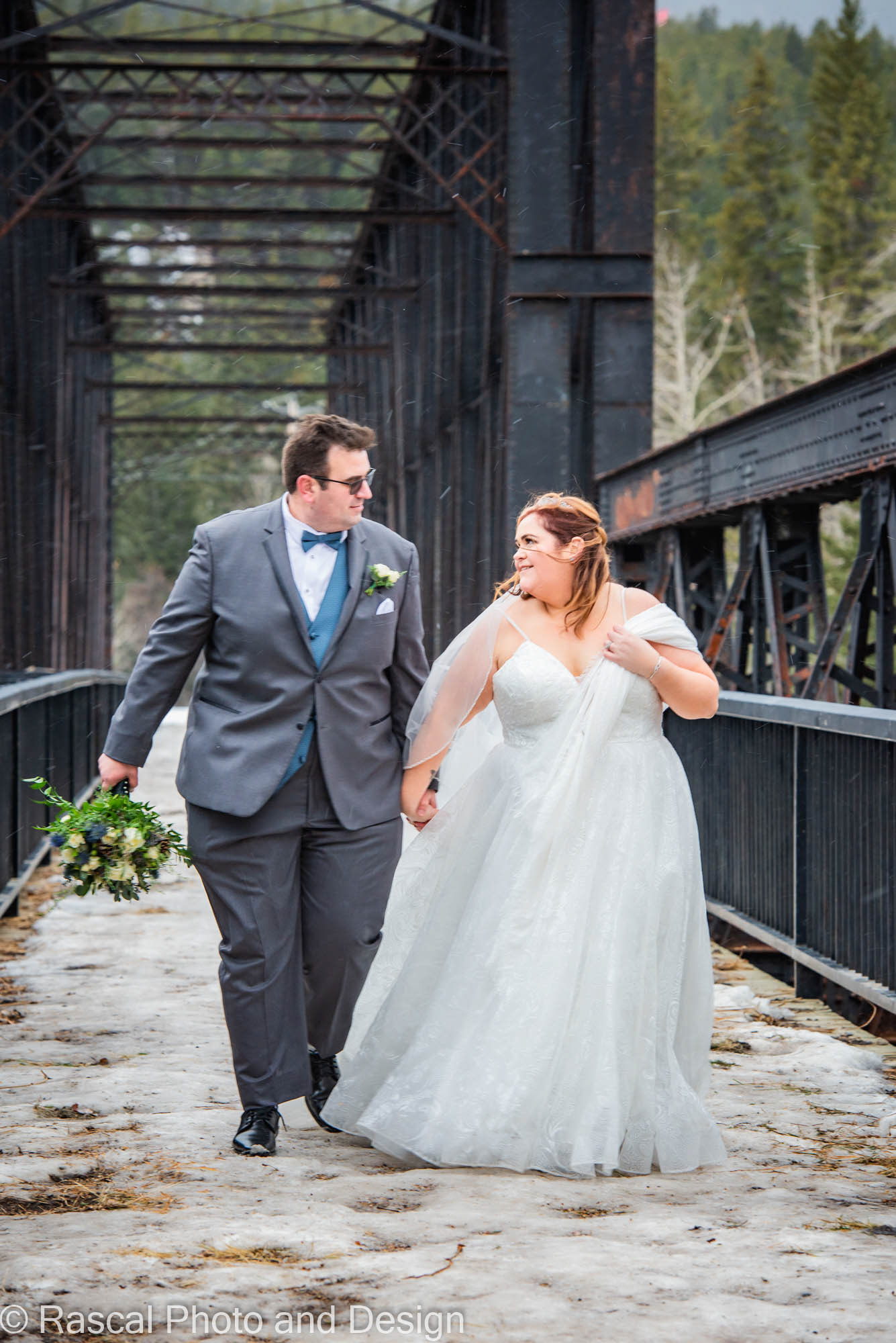 Bride and groom at Engine BRidge in Canmore Alberta