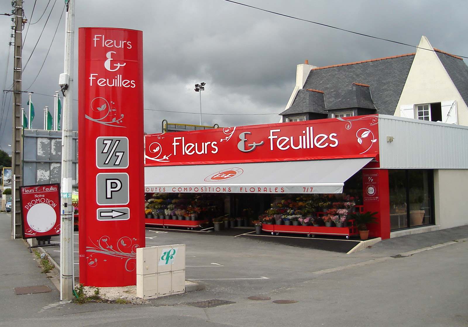 Enseigne + totem
