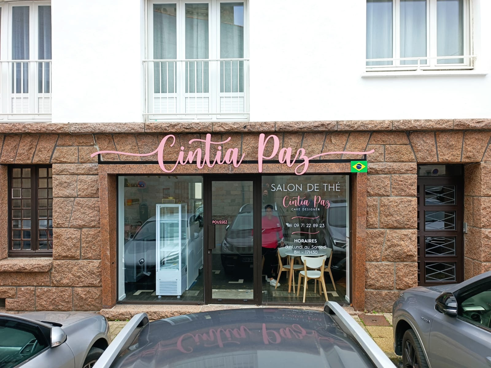 Lettres découpées + vitrophanies