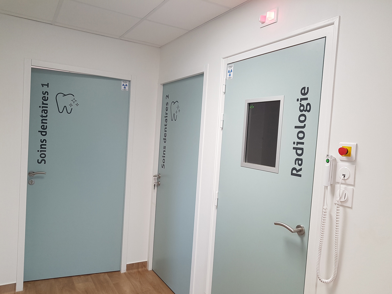 Pictos et textes adhésif