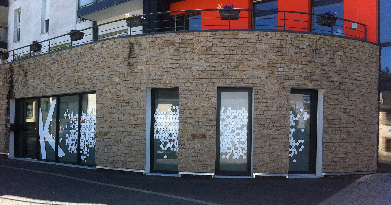 Vitrophanies en adhésif dépoli