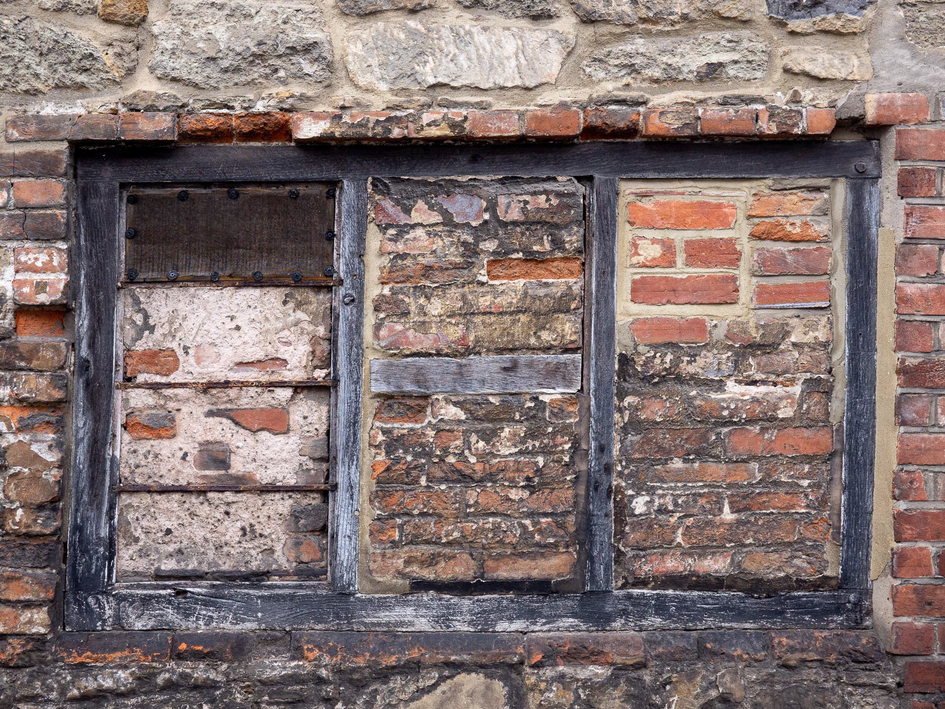 20221001 Repairs, Petworth