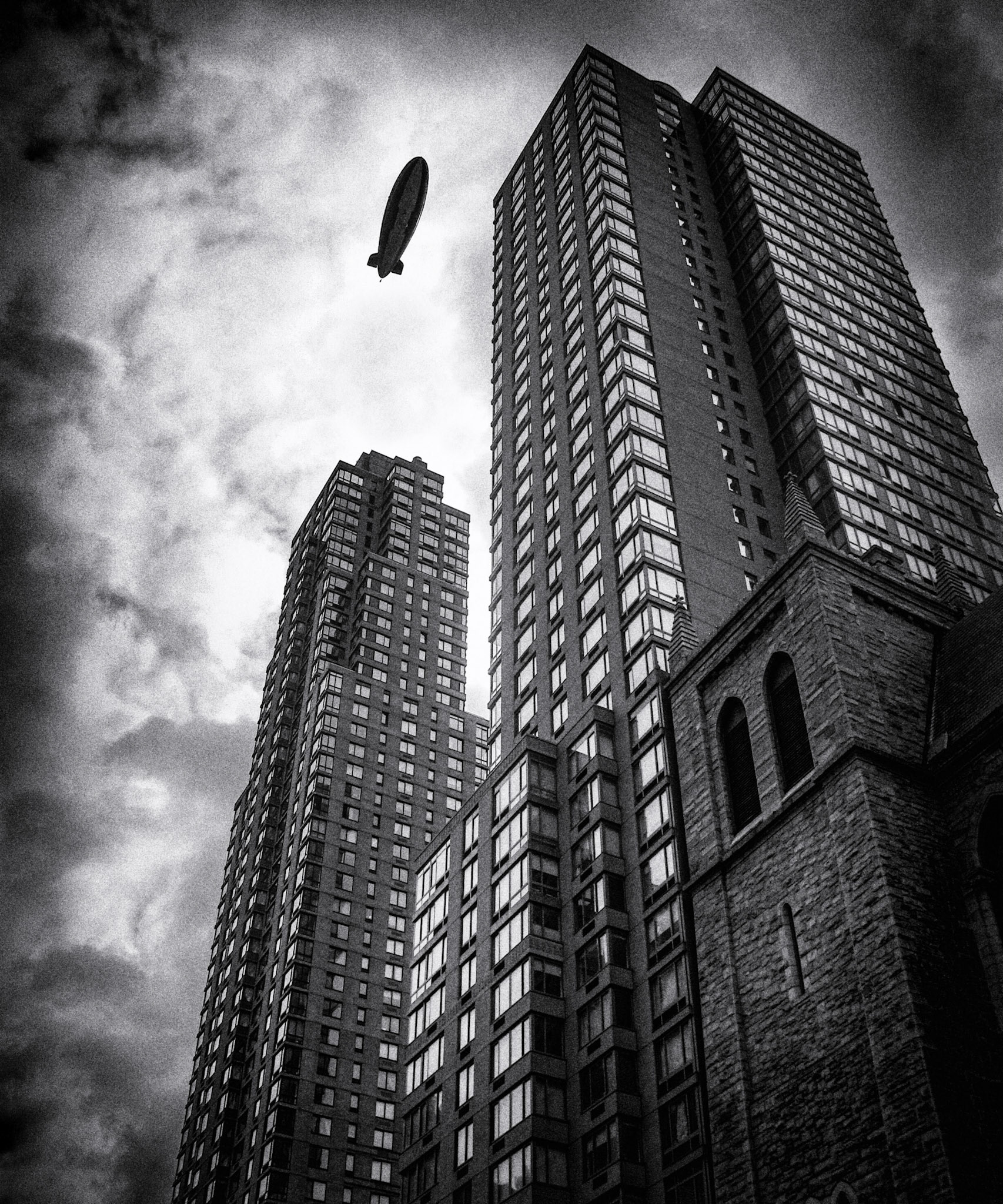 Airship over New York