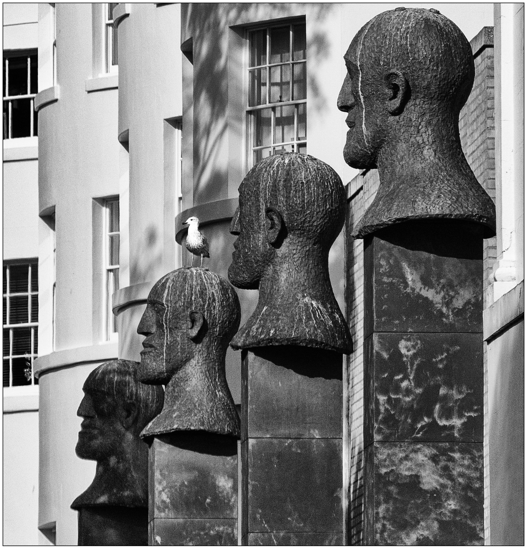 Frink Heads, Worthing