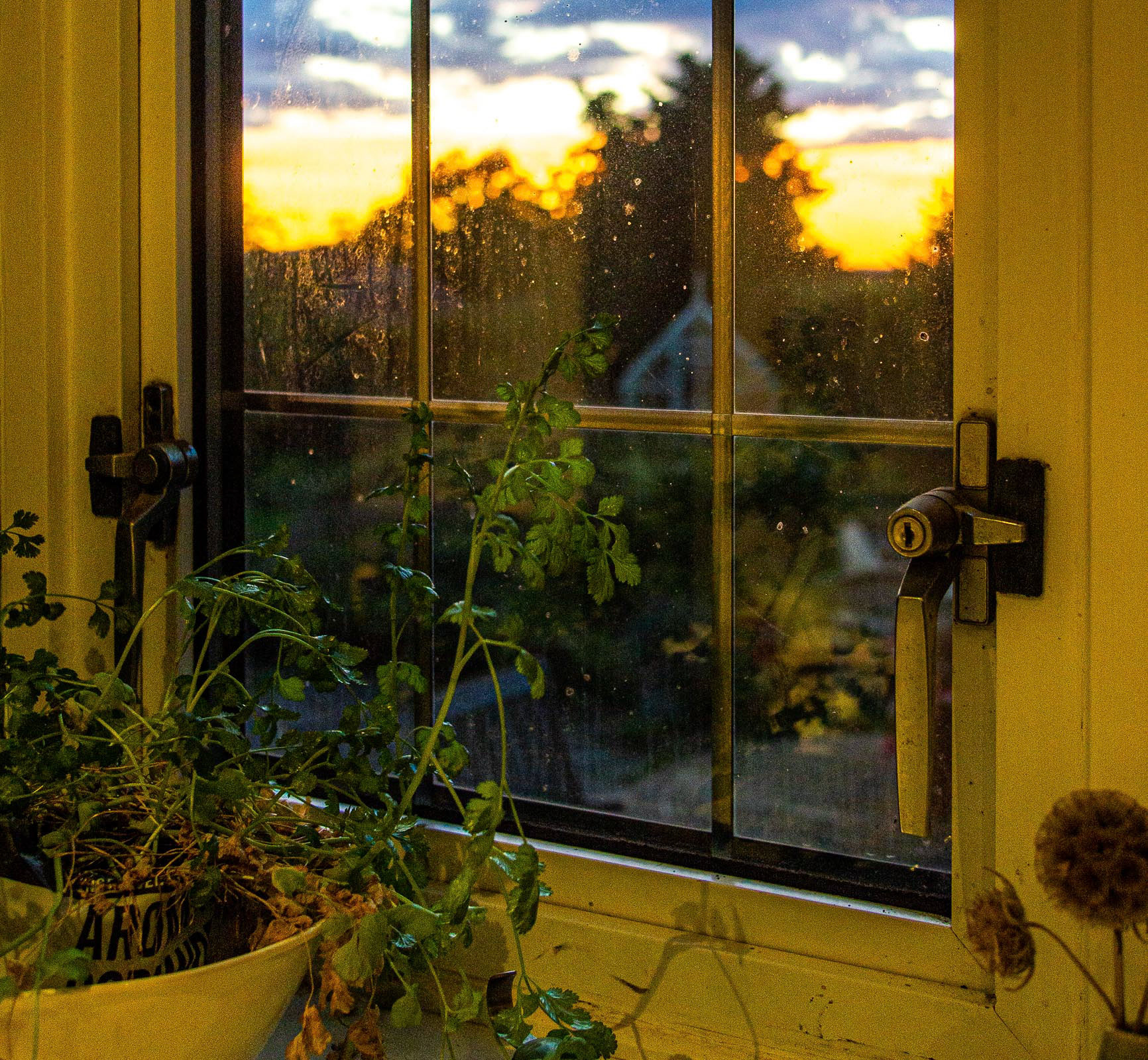 20220916 Kitchen Sunset