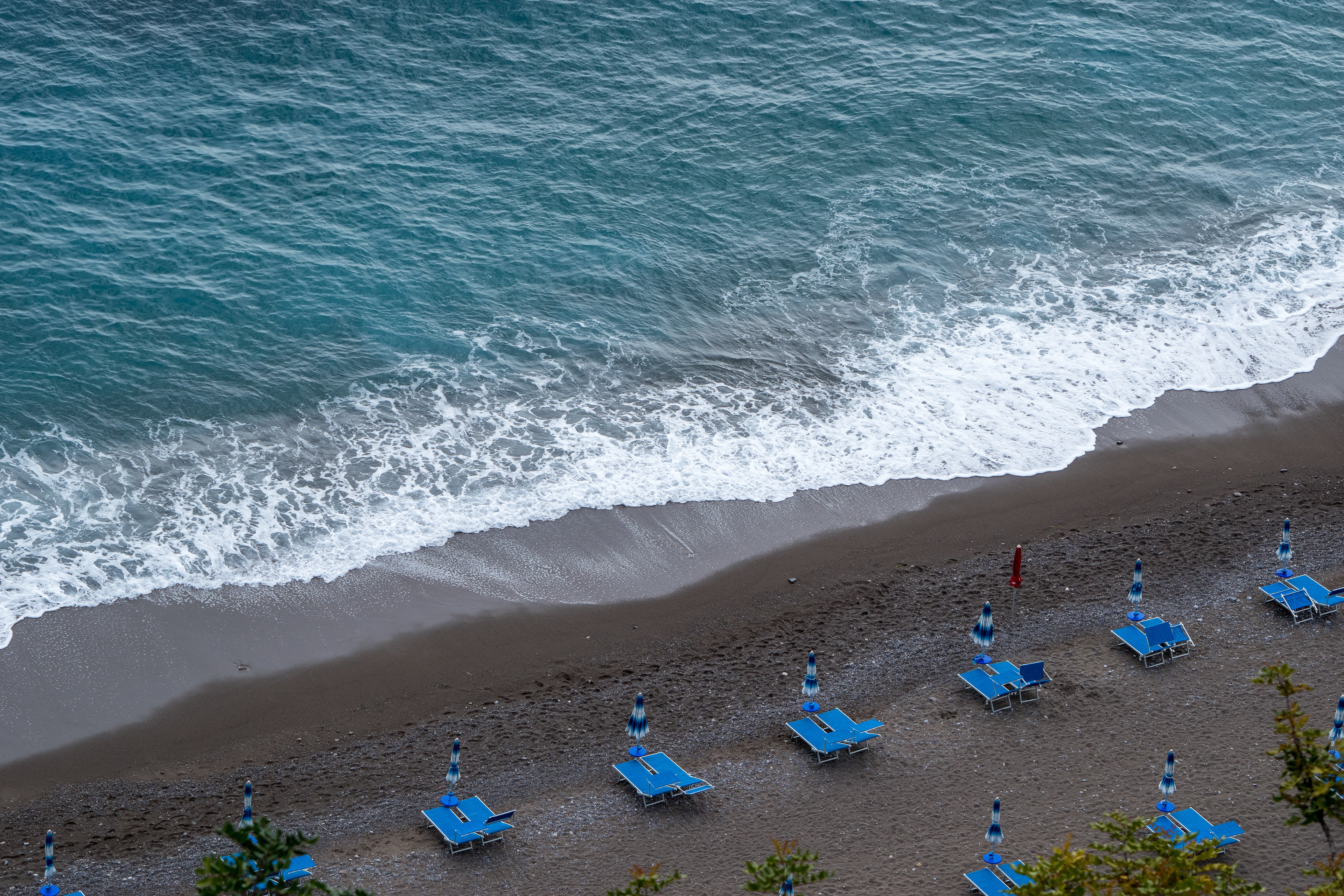 attesa @ via cristoforo colombo, positano