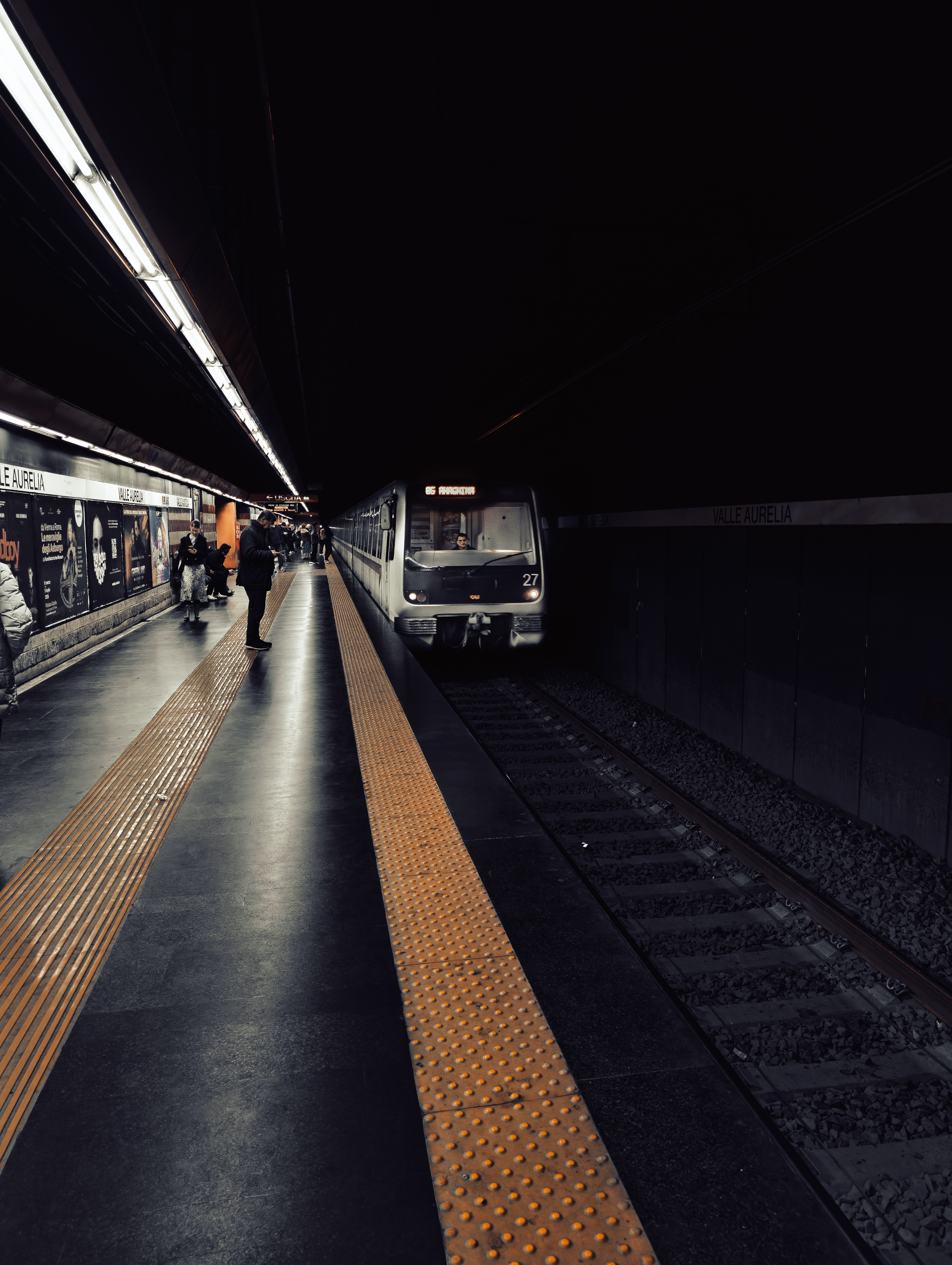 passeggiate @ stazione di valle aurelia, roma