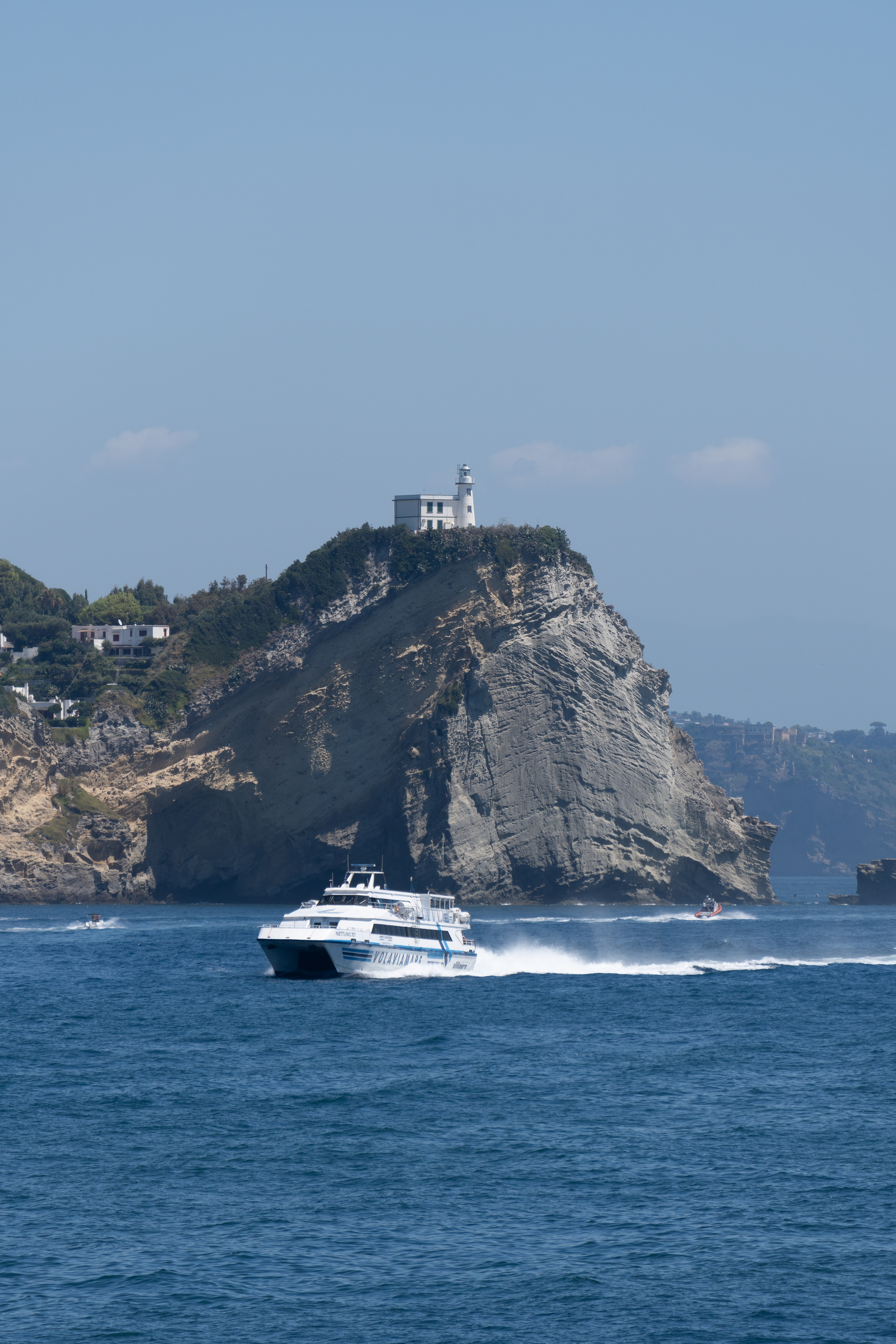 rientri @ traghetto ischia pozzuoli - capo miseno, pozzuoli