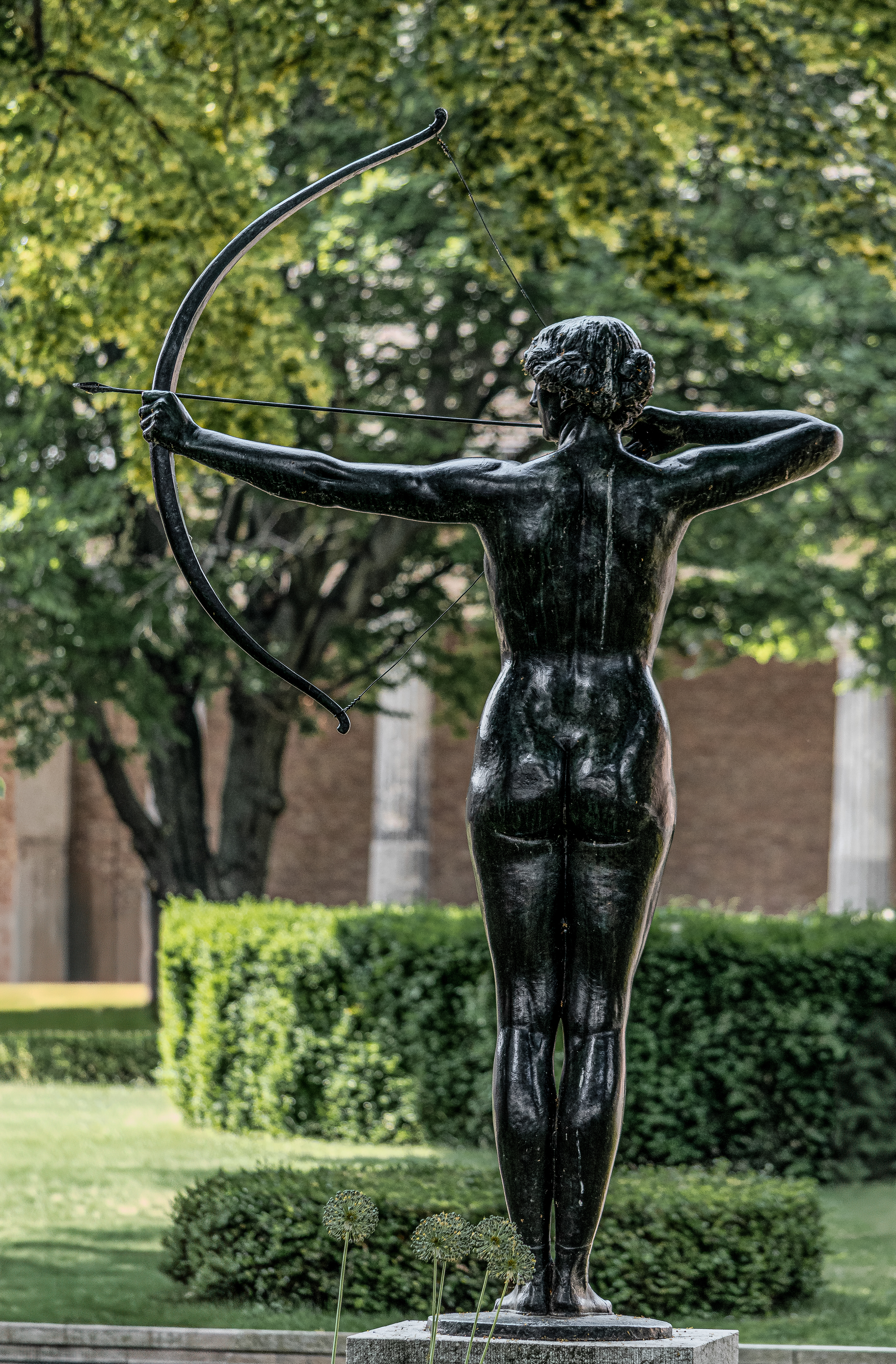 sinistra @ altes museum, berlin