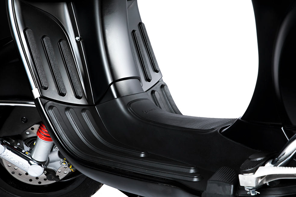 Commercial product photography for vespa