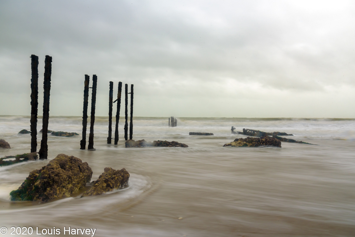 1.0 second at f/22, ISO 100, 28 mm