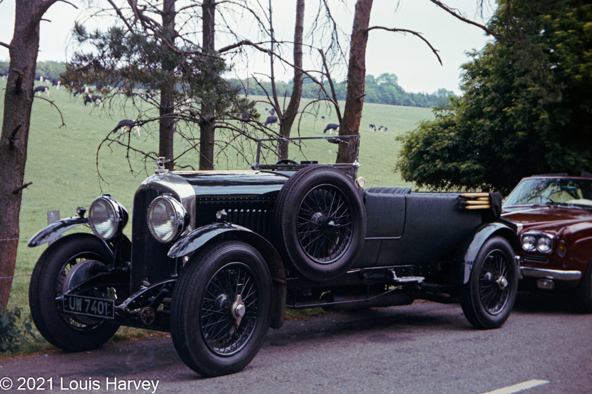 1929 Bentley 4 Litre. Chassis No. KL3595. Engine No. KL3593. Registration No. UW 7401 (1976)