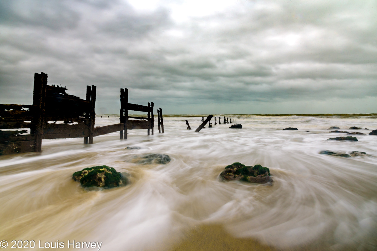 1.0 second at f/22, ISO 100, 24 mm