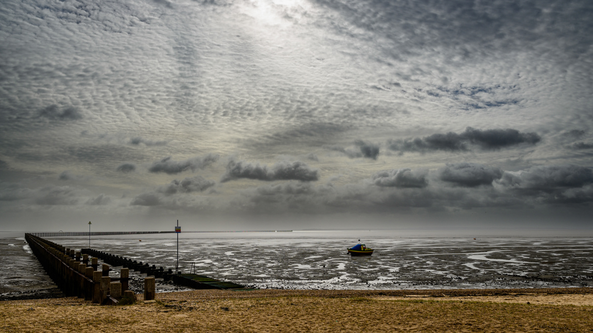 1/800 f/8 ISO 100 28mm (f/1.8G)
