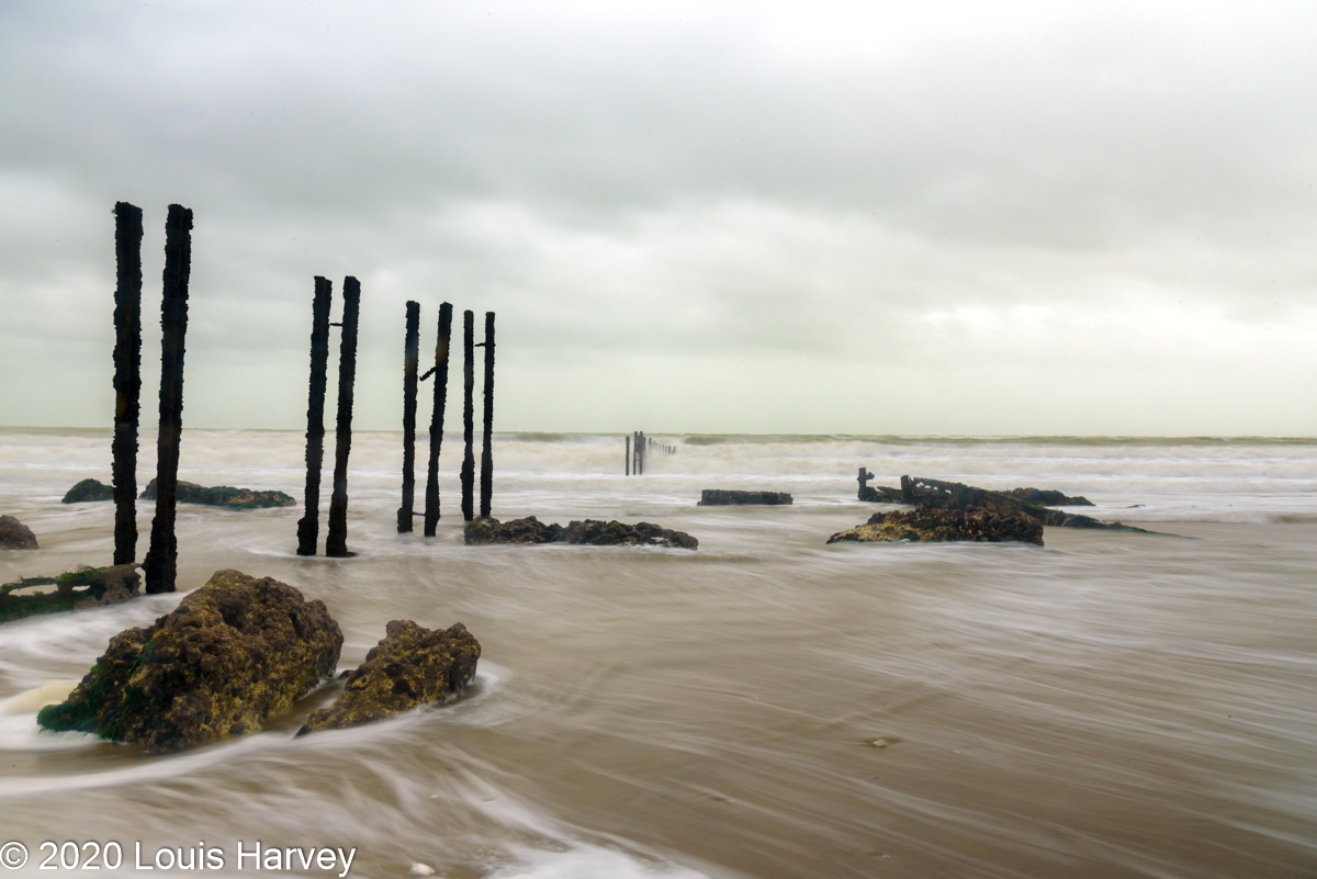 1.0 second at f/22, ISO 100, 28 mm