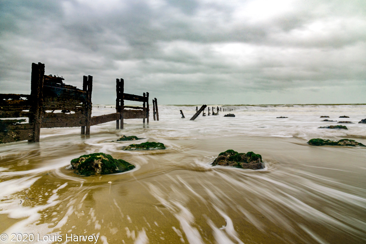 1.0 second at f/22, ISO 100, 24 mm