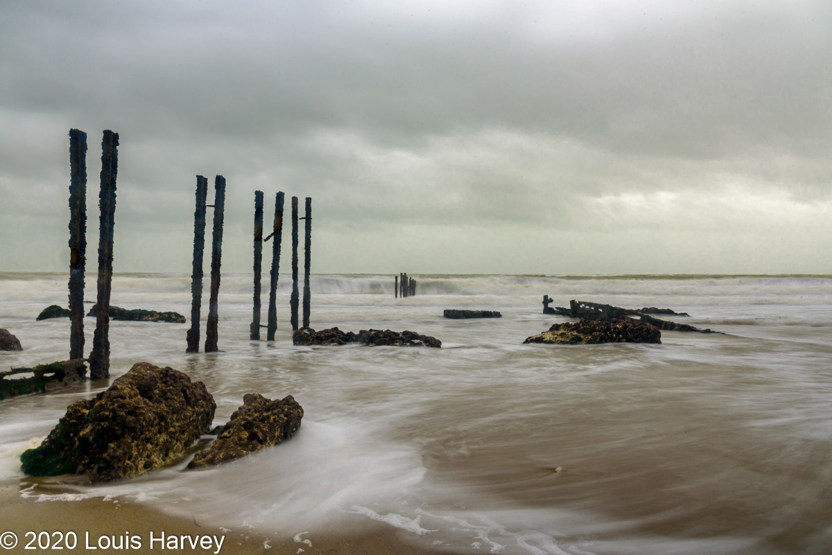 1.0 second at f/22, ISO 100, 28 mm