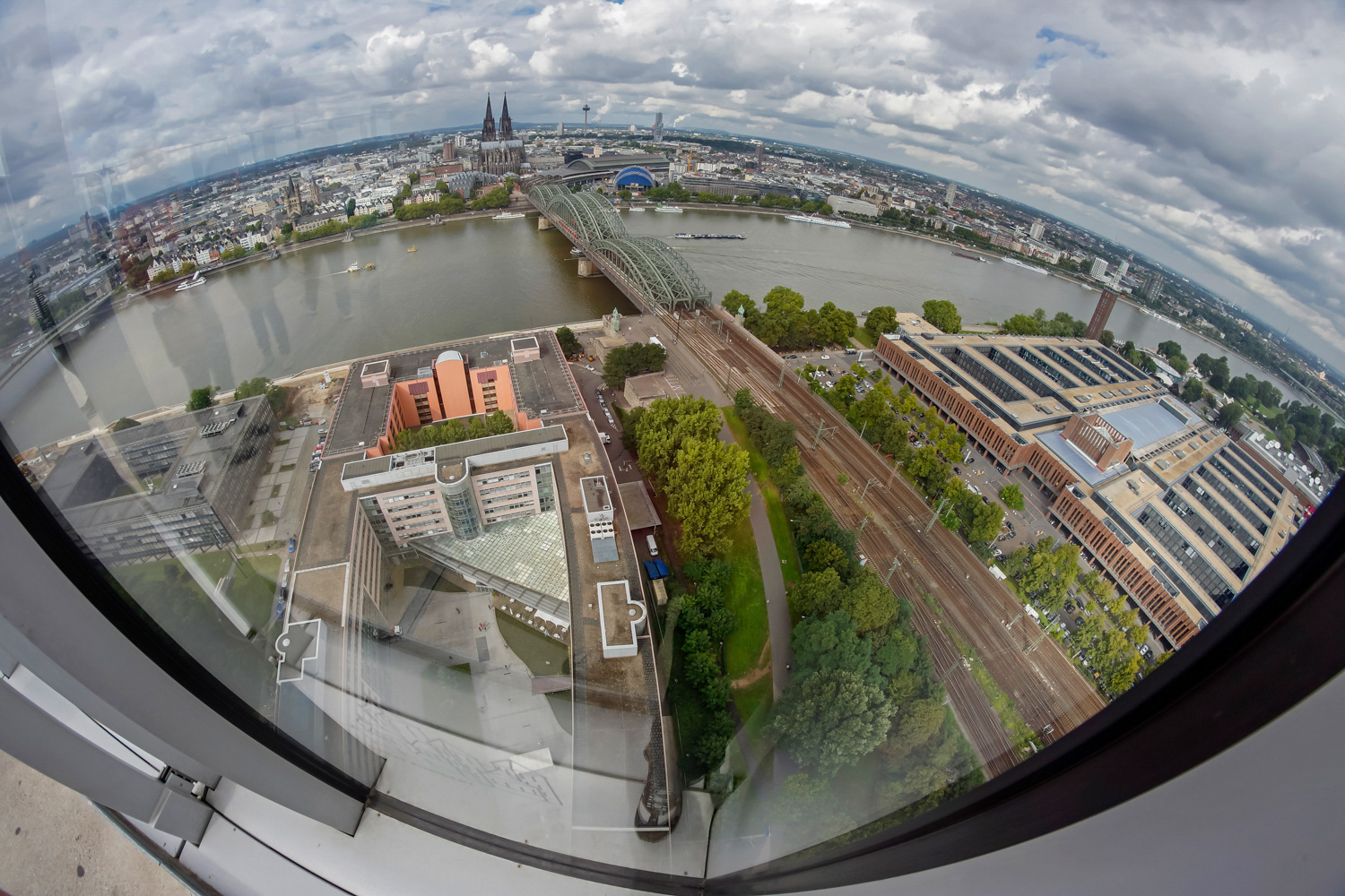 von Kölner Triangelpanorama