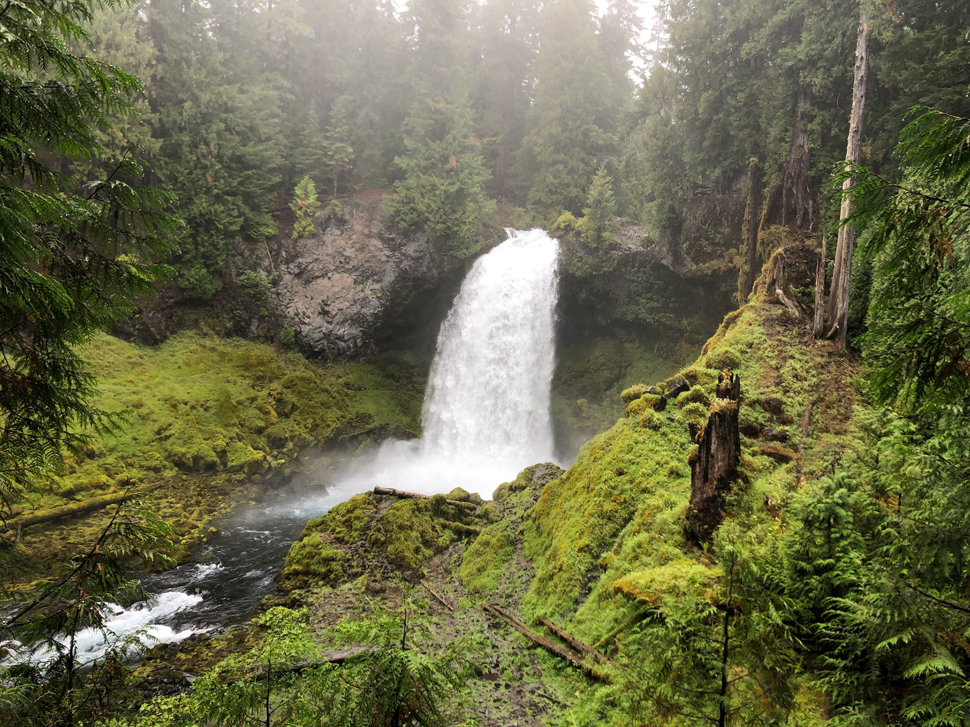 Sahalie Falls in Oregon