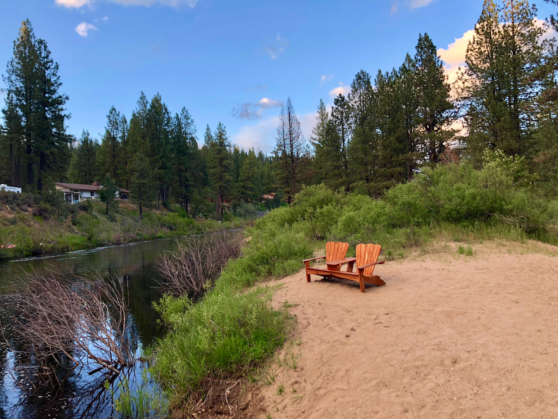 Clio's Rivers Edge RV Park