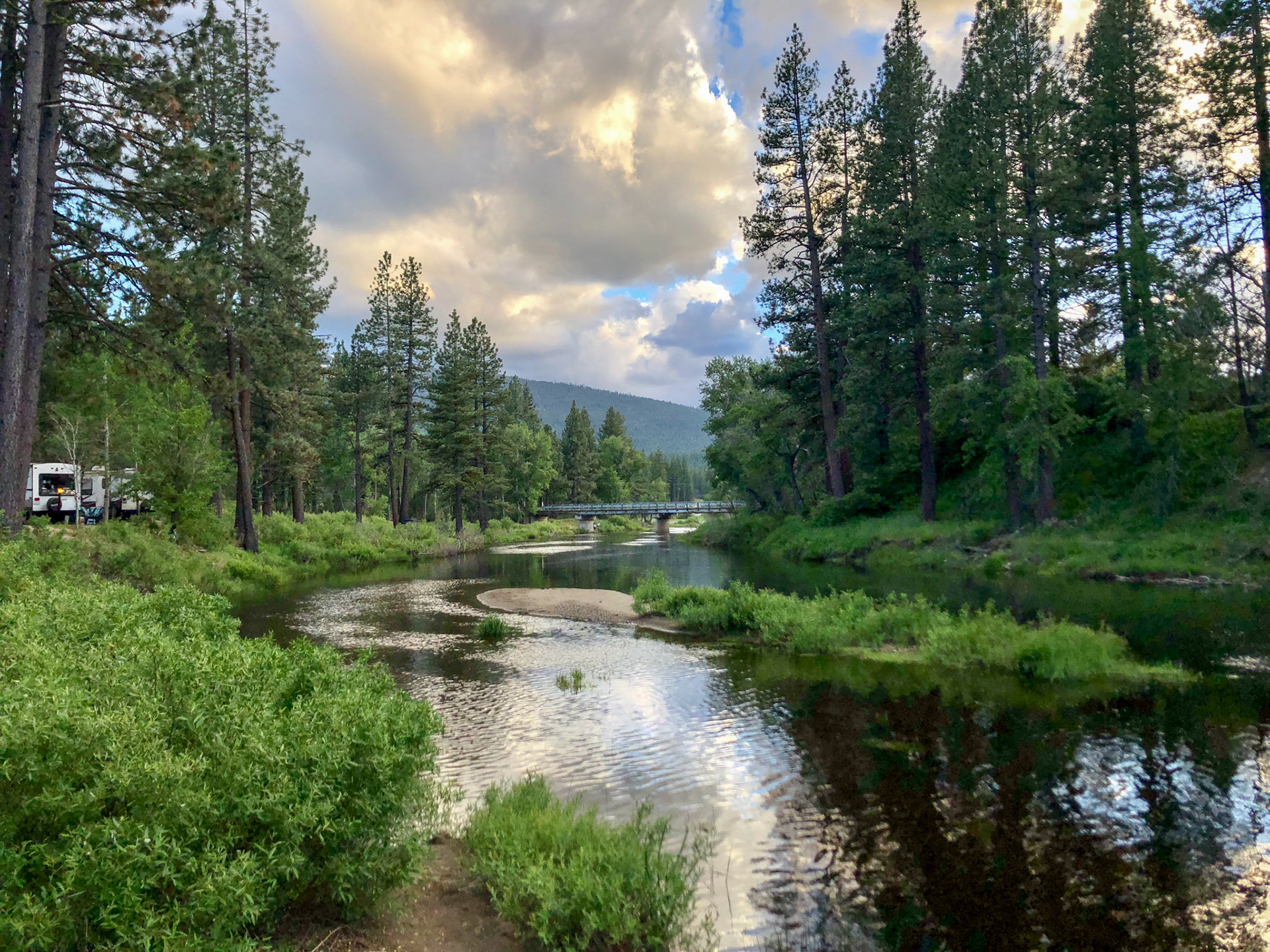 Clio's Rivers Edge RV Park