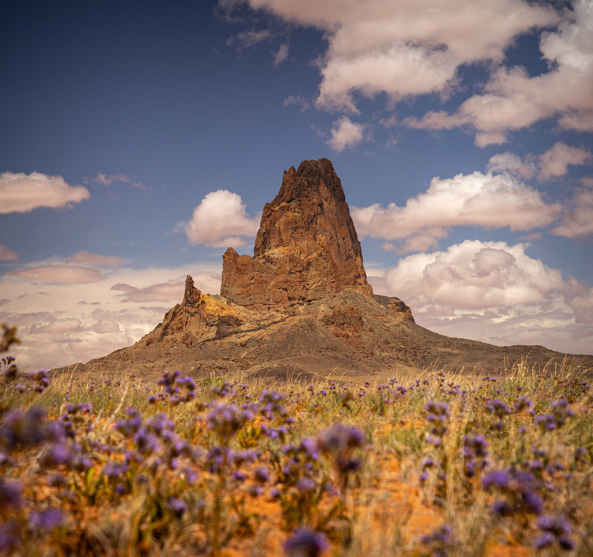 Agathla Peak, Arizona