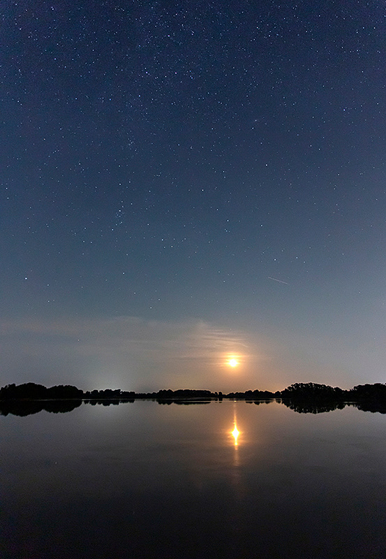 Moonrise at Fen Drayton lakes, Cambridgeshire