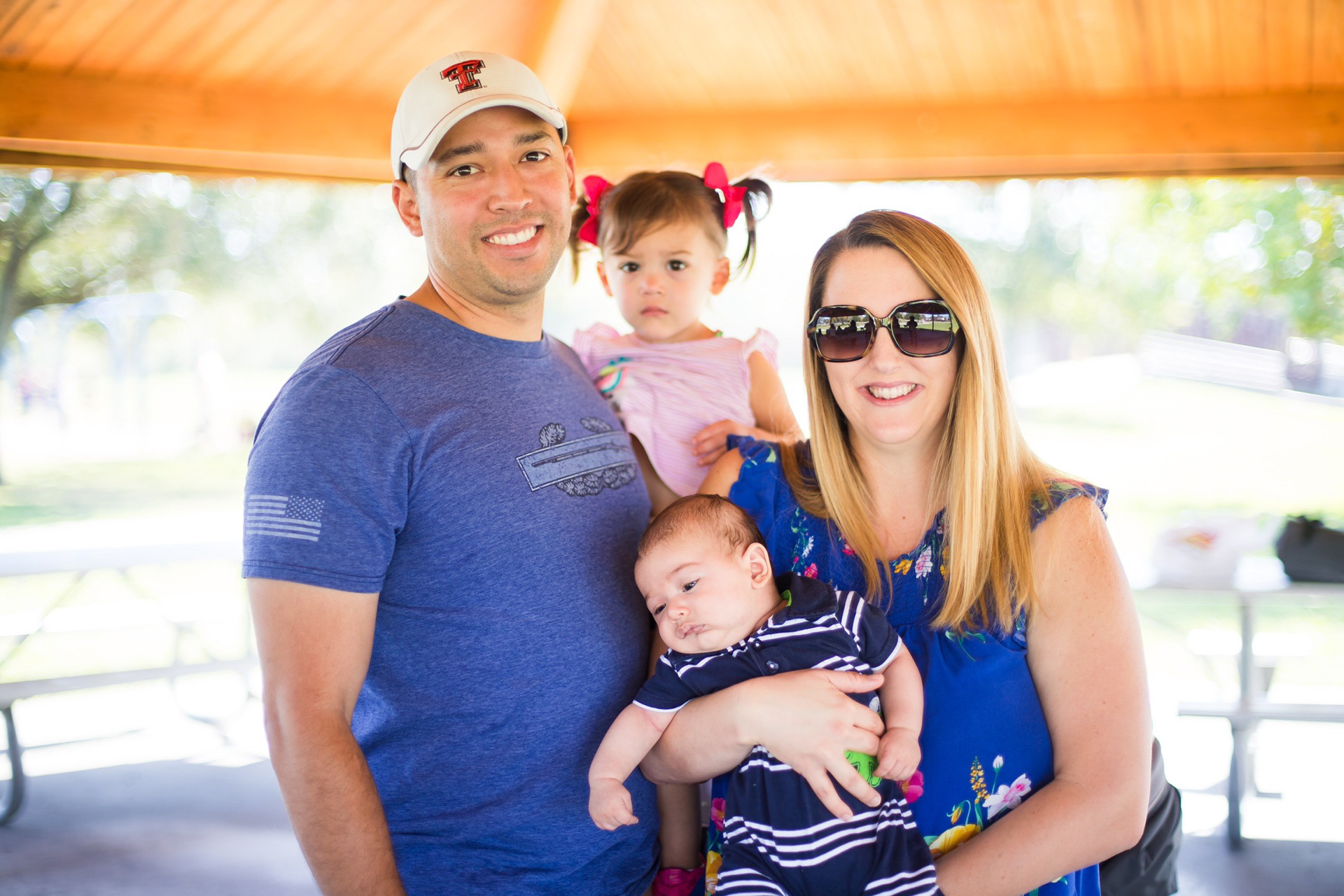 FAMILY PICNIC