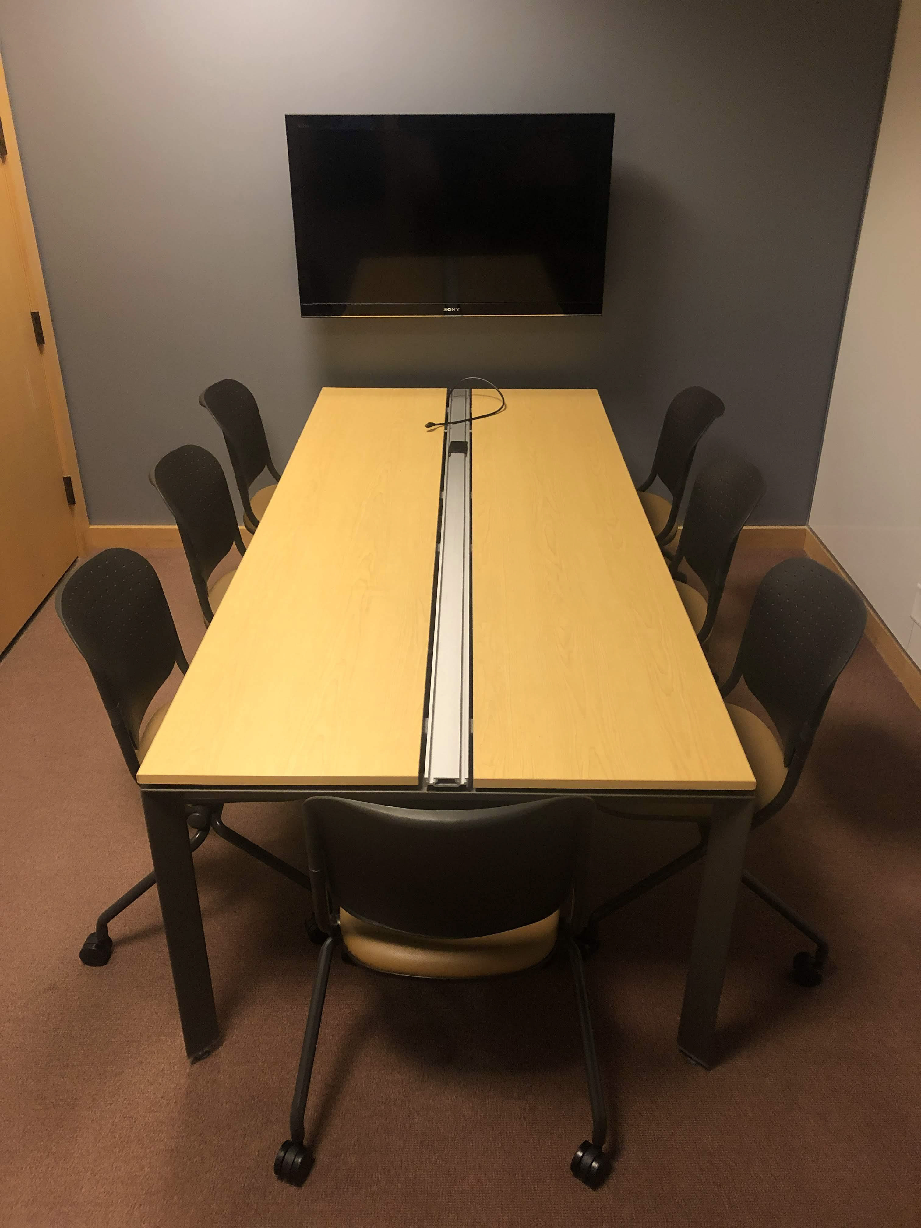 Upgraded study room with HDMI and TV monitor