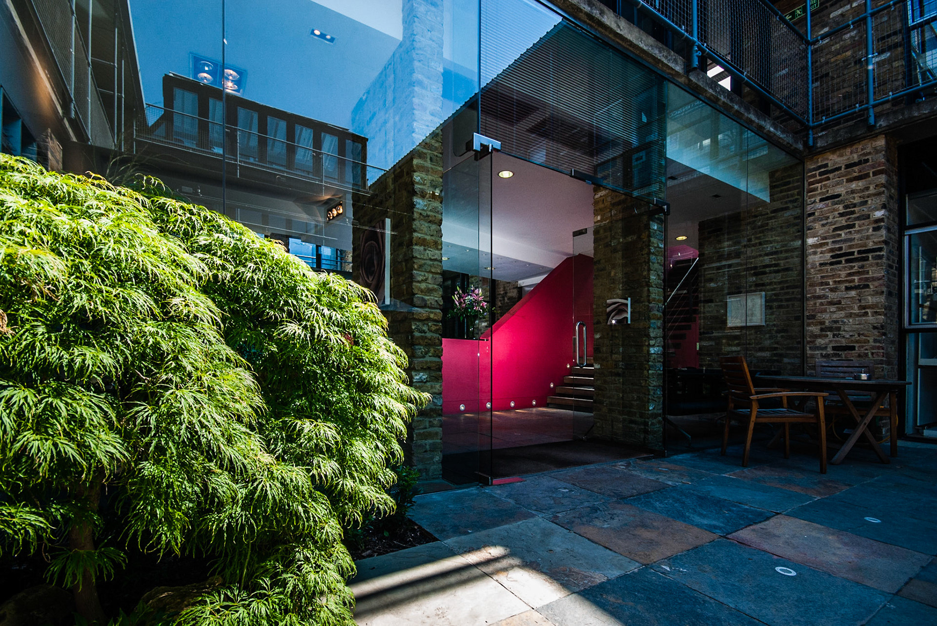 Worlds End Studios Reception