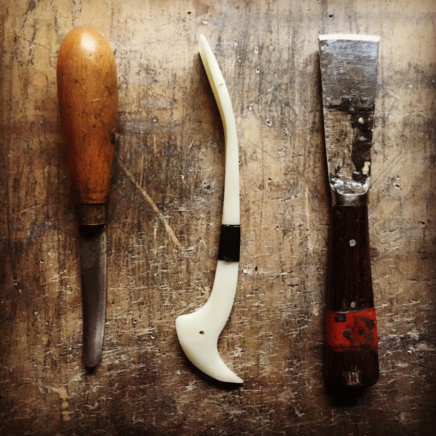 Leading tools