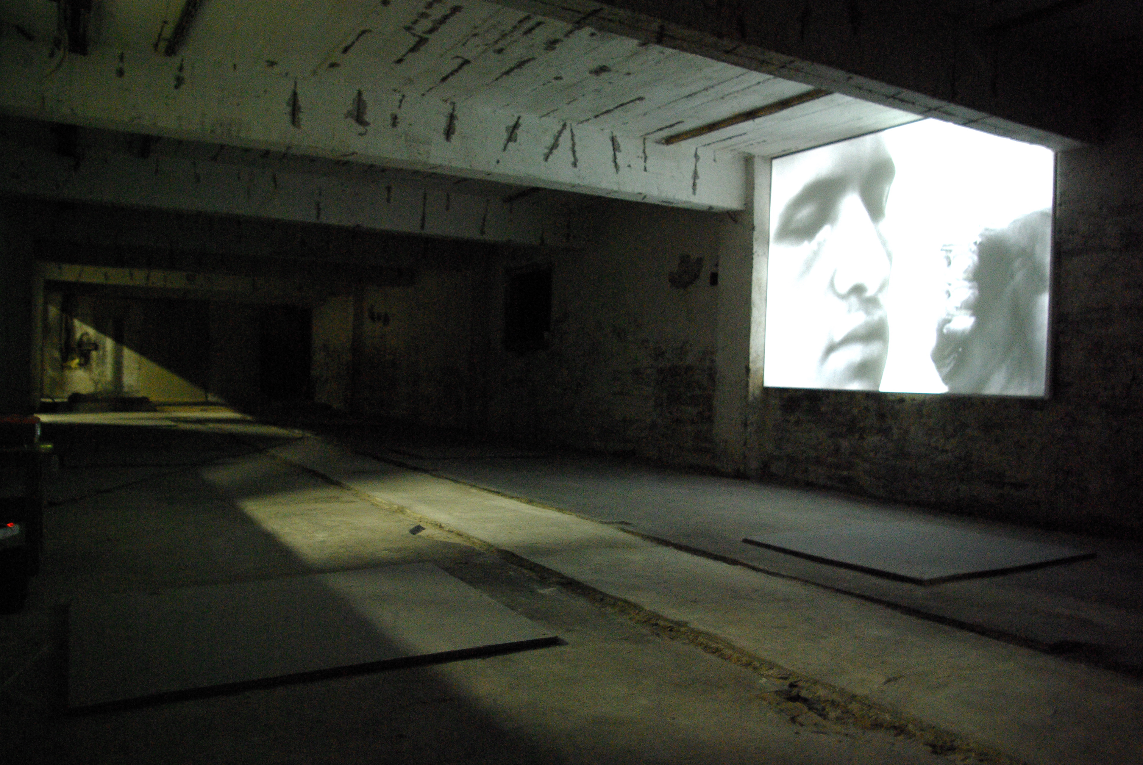 Moira Tierney STRANDSIGLING film projections